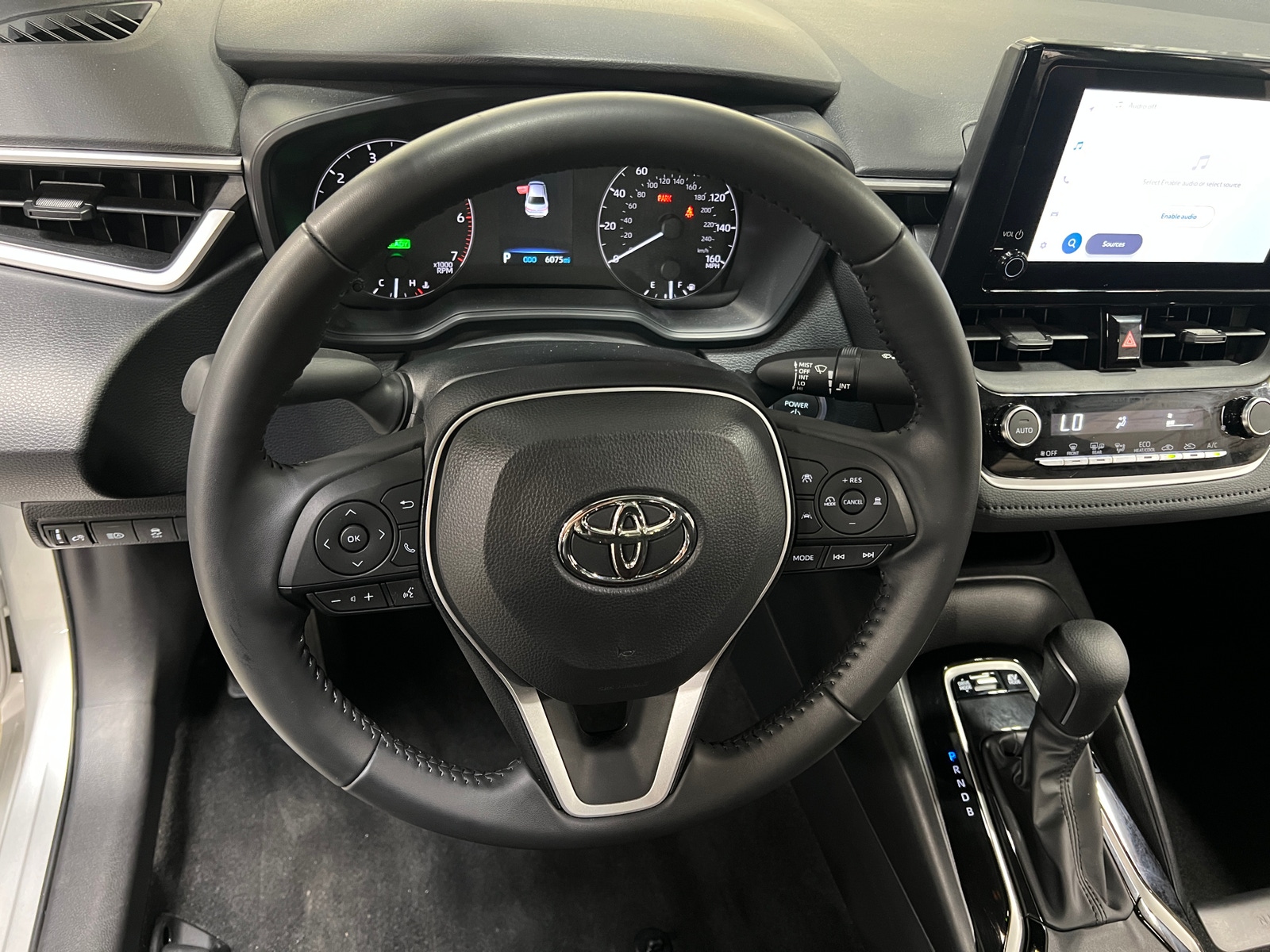 Thumbnail: 2023 Toyota Corolla - 5