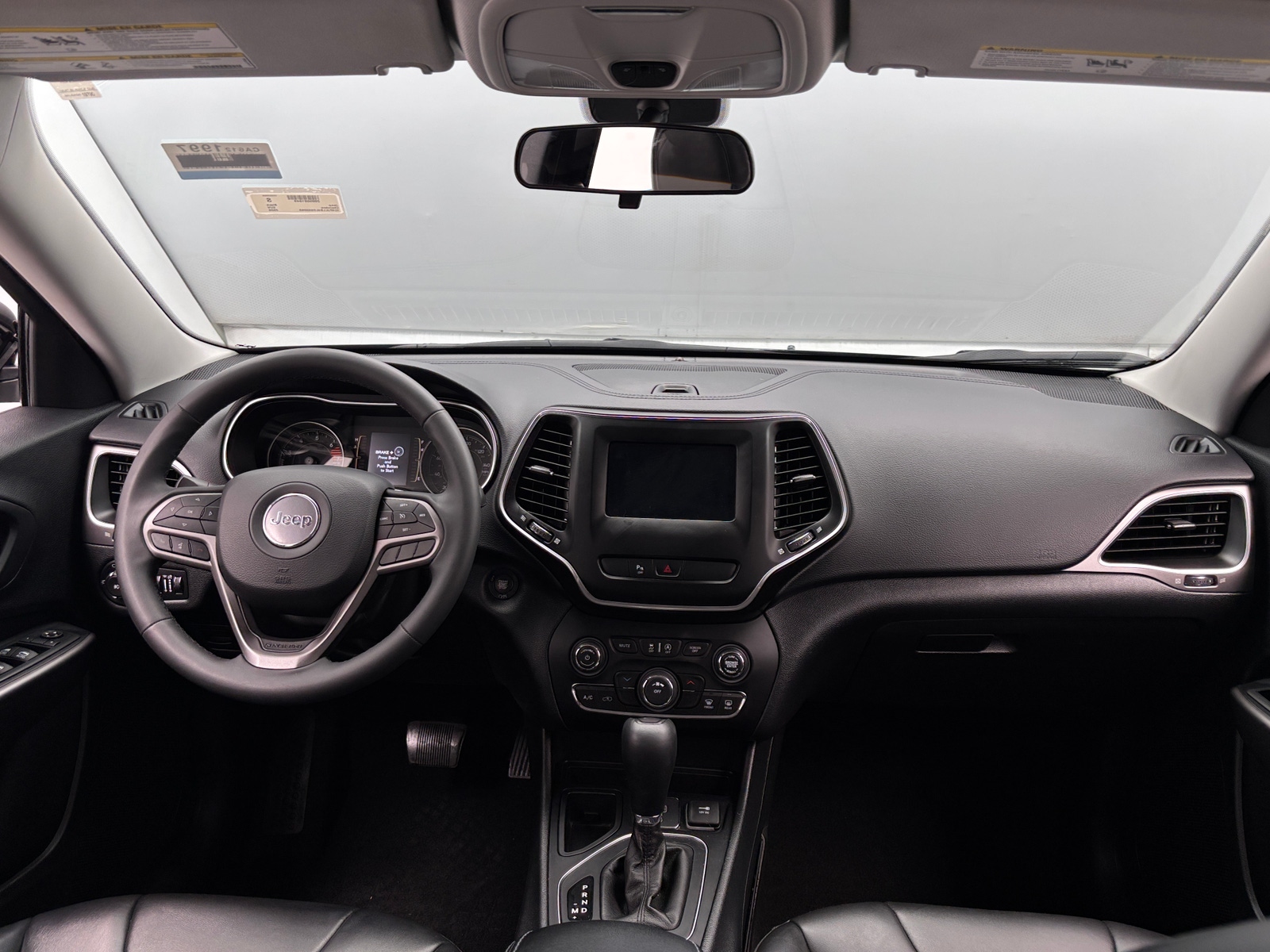 Thumbnail: 2020 Jeep Cherokee - 3