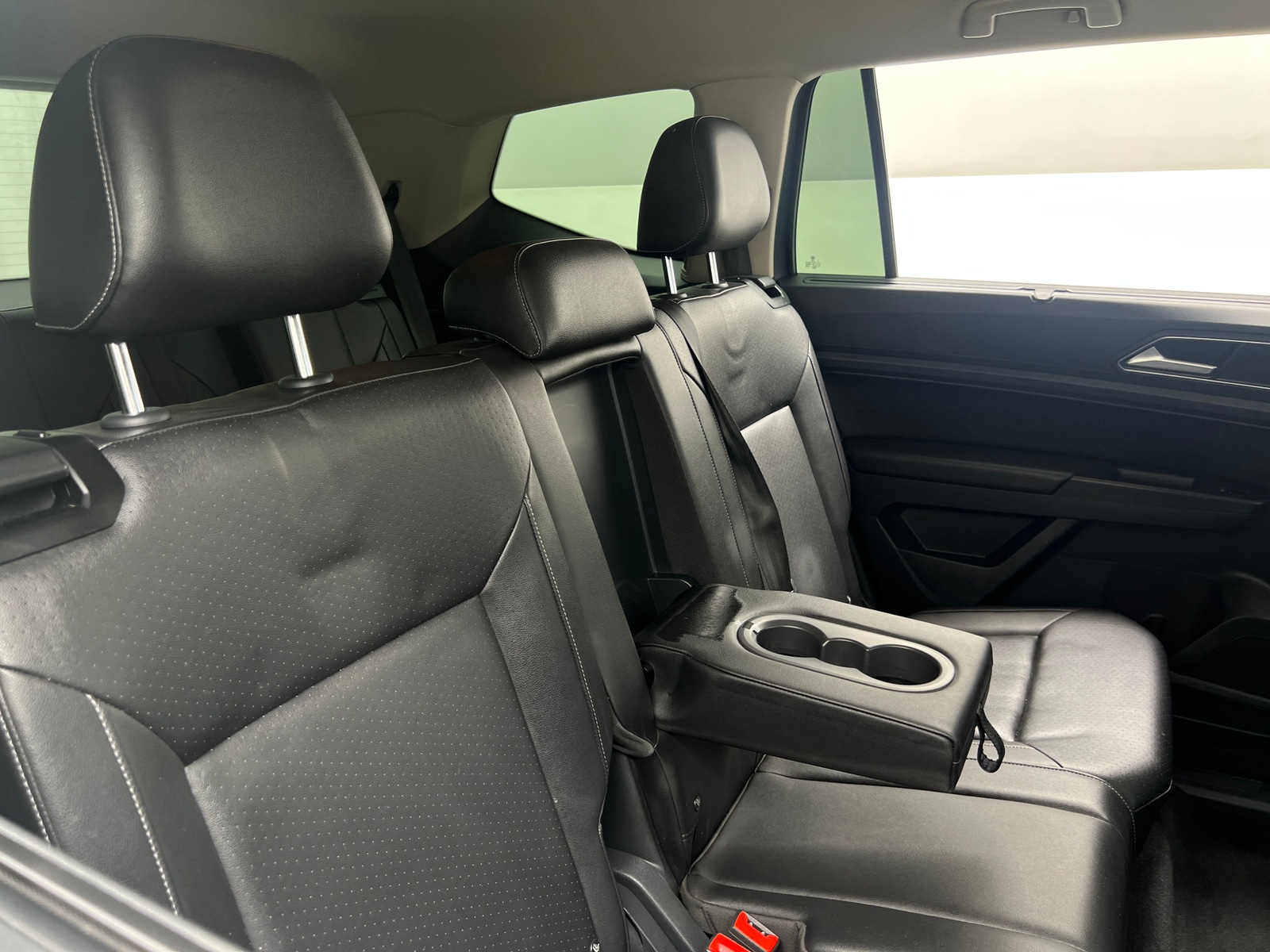 Thumbnail: 2018 Volkswagen Atlas - 5