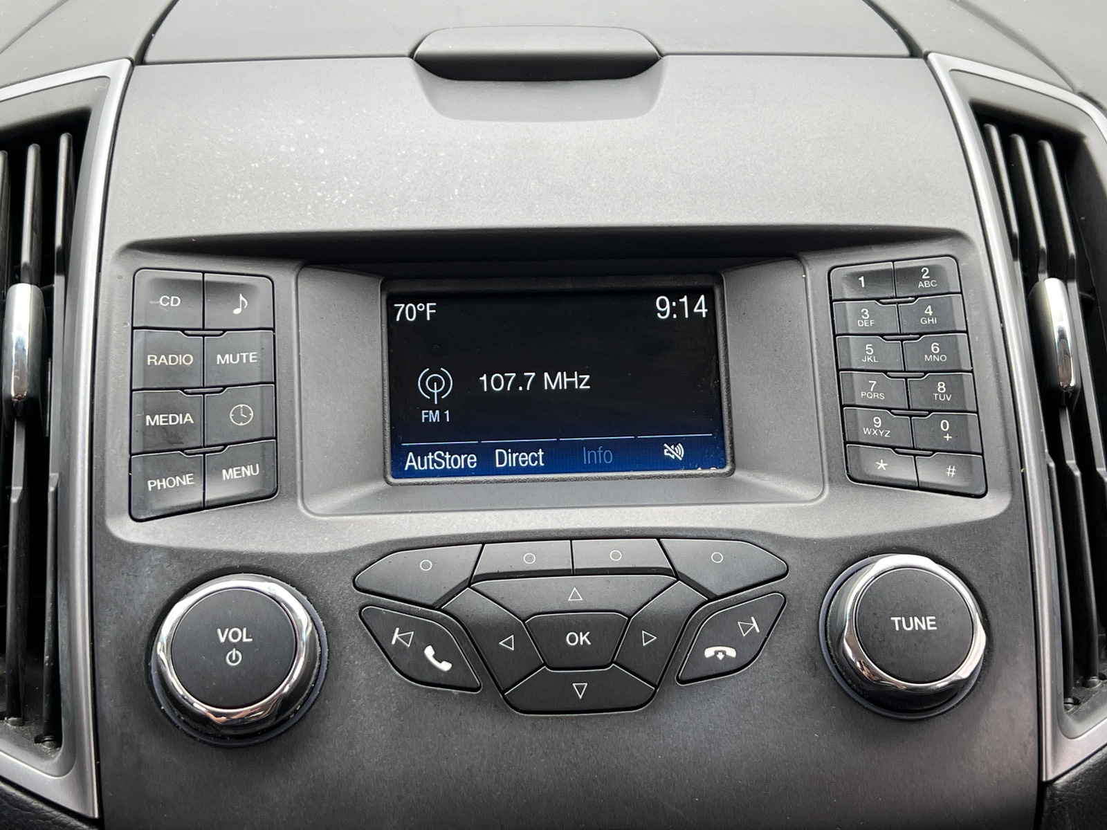 Thumbnail: 2018 Ford Edge - 4