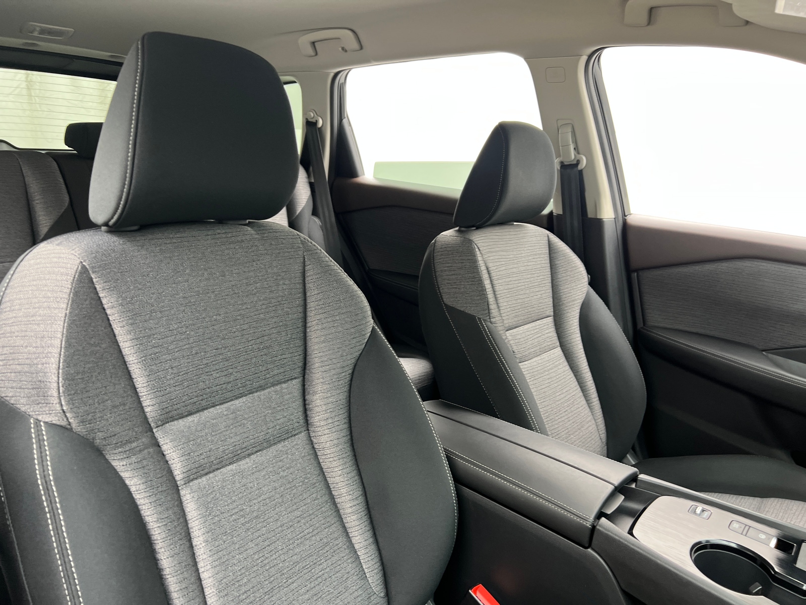 Thumbnail: 2021 Nissan Rogue - 2
