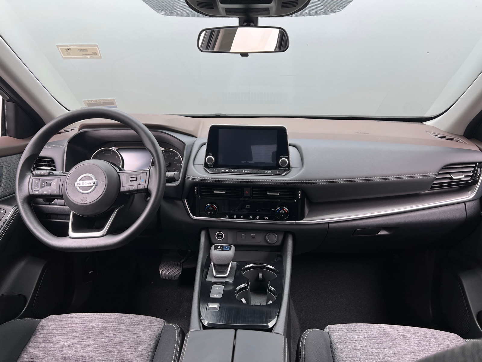 Thumbnail: 2021 Nissan Rogue - 3