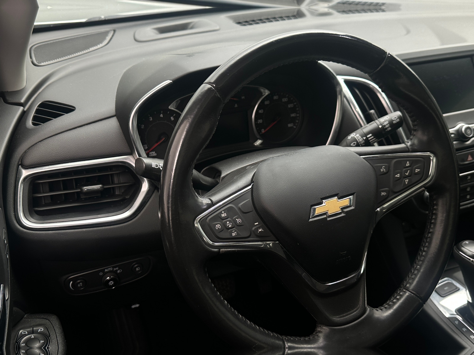 Thumbnail: 2021 Chevrolet Equinox - 5