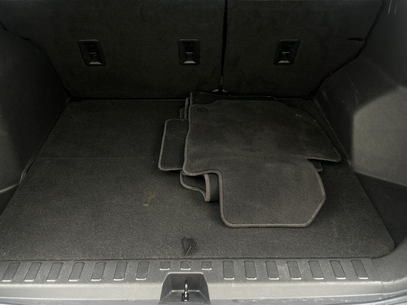 Thumbnail: 2021 Chevrolet Equinox - 7