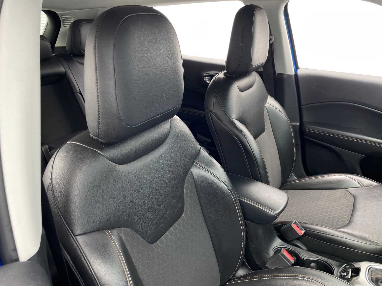 Thumbnail: 2018 Jeep Compass - 2
