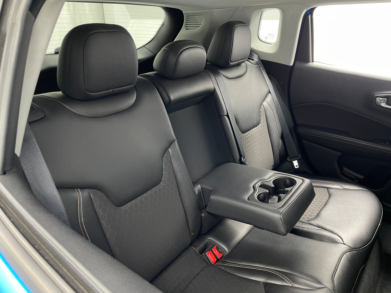 Thumbnail: 2018 Jeep Compass - 6