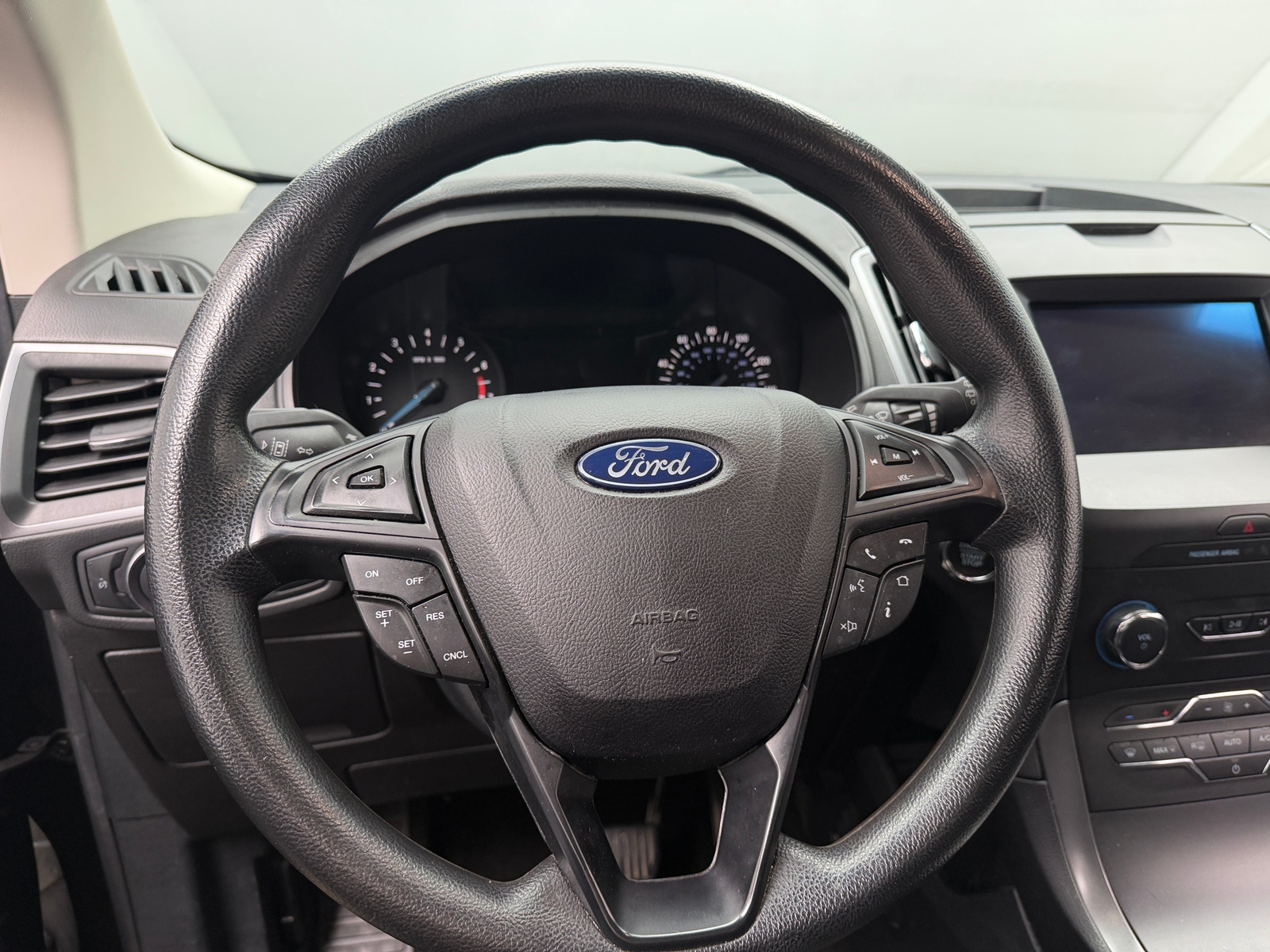 Thumbnail: 2020 Ford Edge - 5