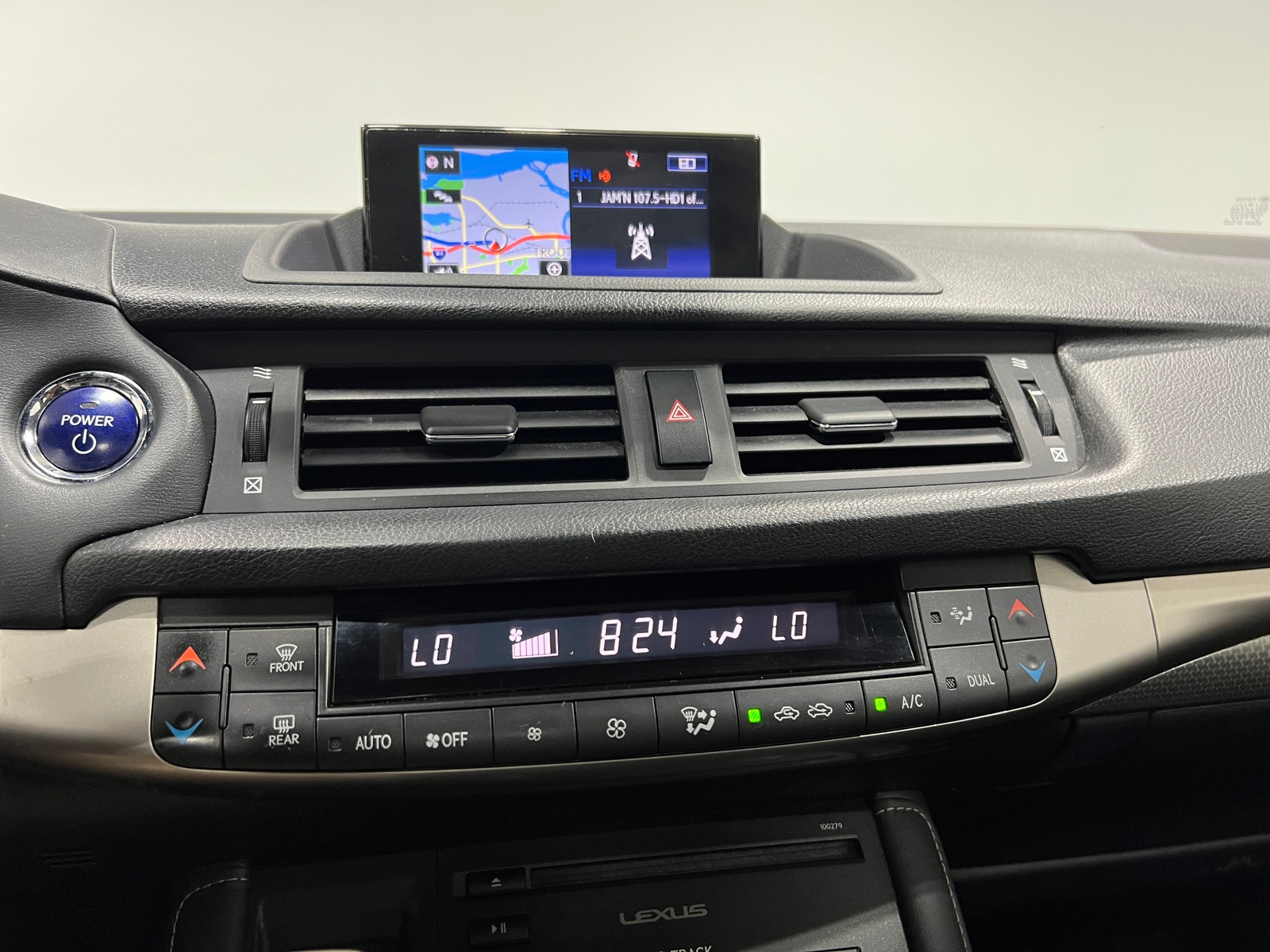 Thumbnail: 2014 Lexus CT - 3