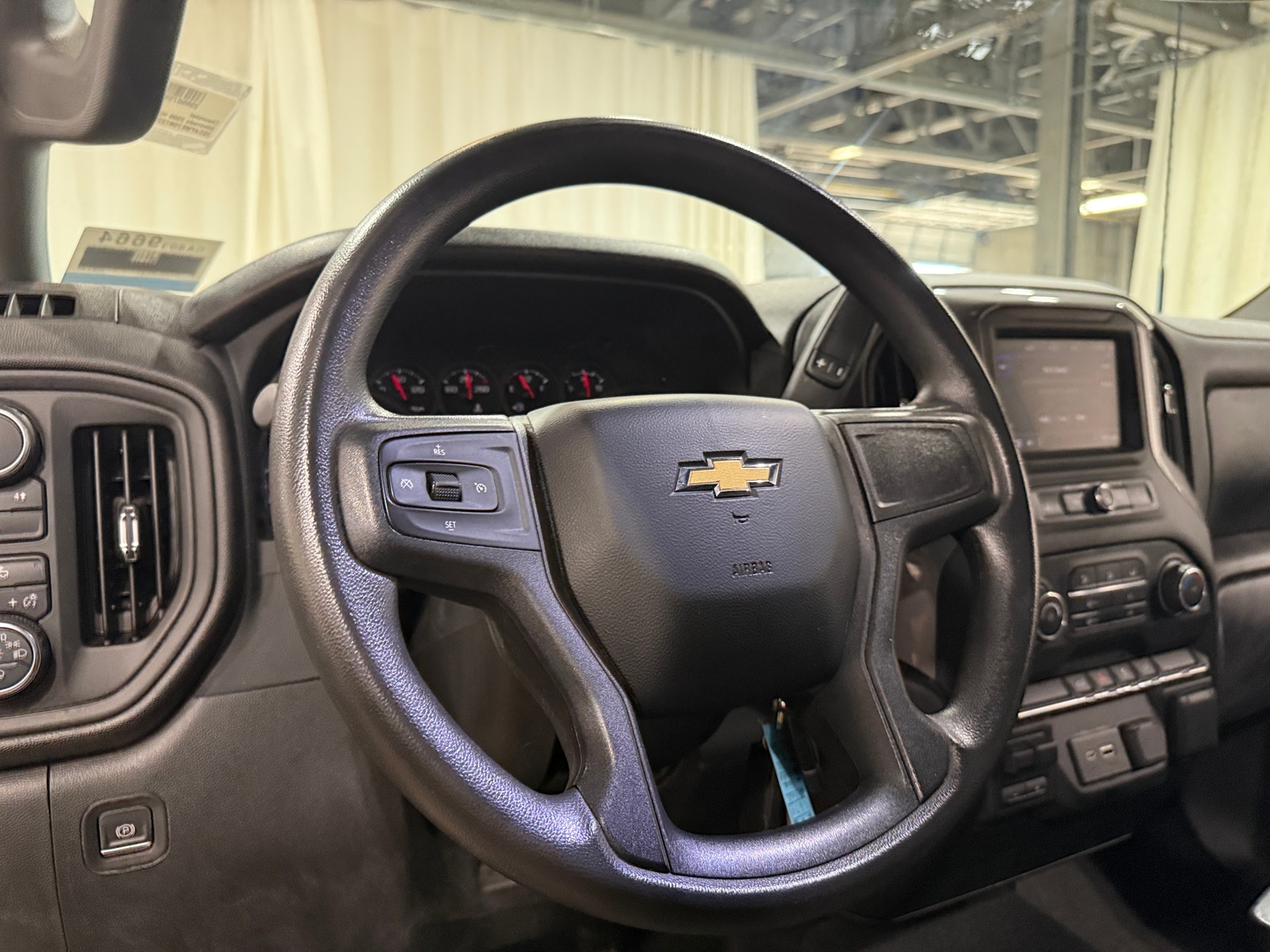 Thumbnail: 2022 Chevrolet Silverado 2500 - 5