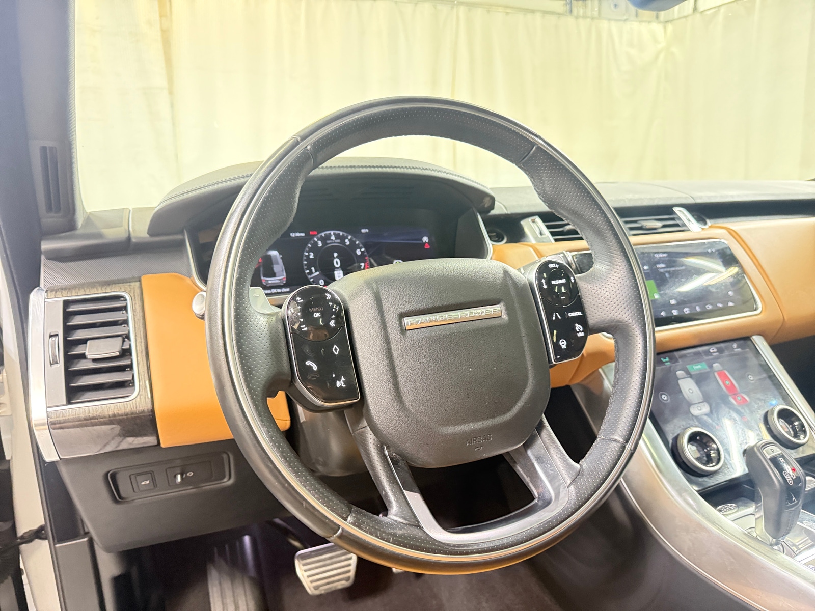 Thumbnail: 2019 Land Rover Range Rover Sport - 4