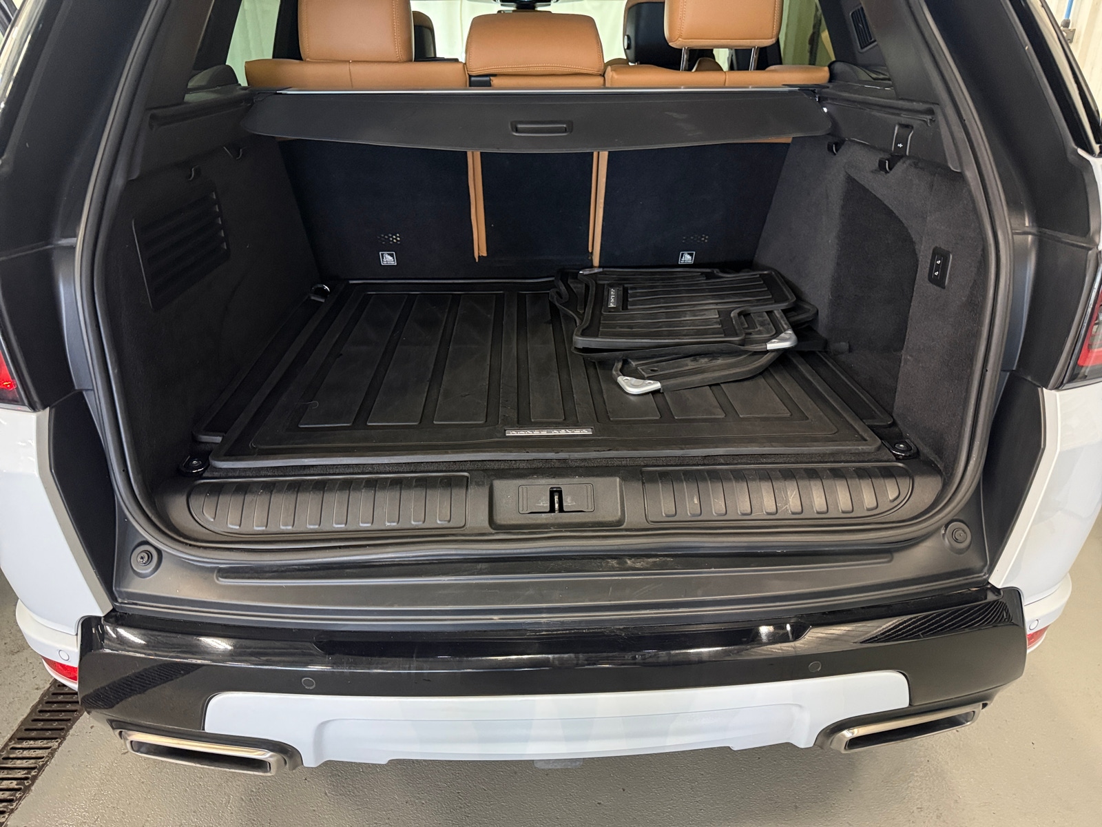 Thumbnail: 2019 Land Rover Range Rover Sport - 6