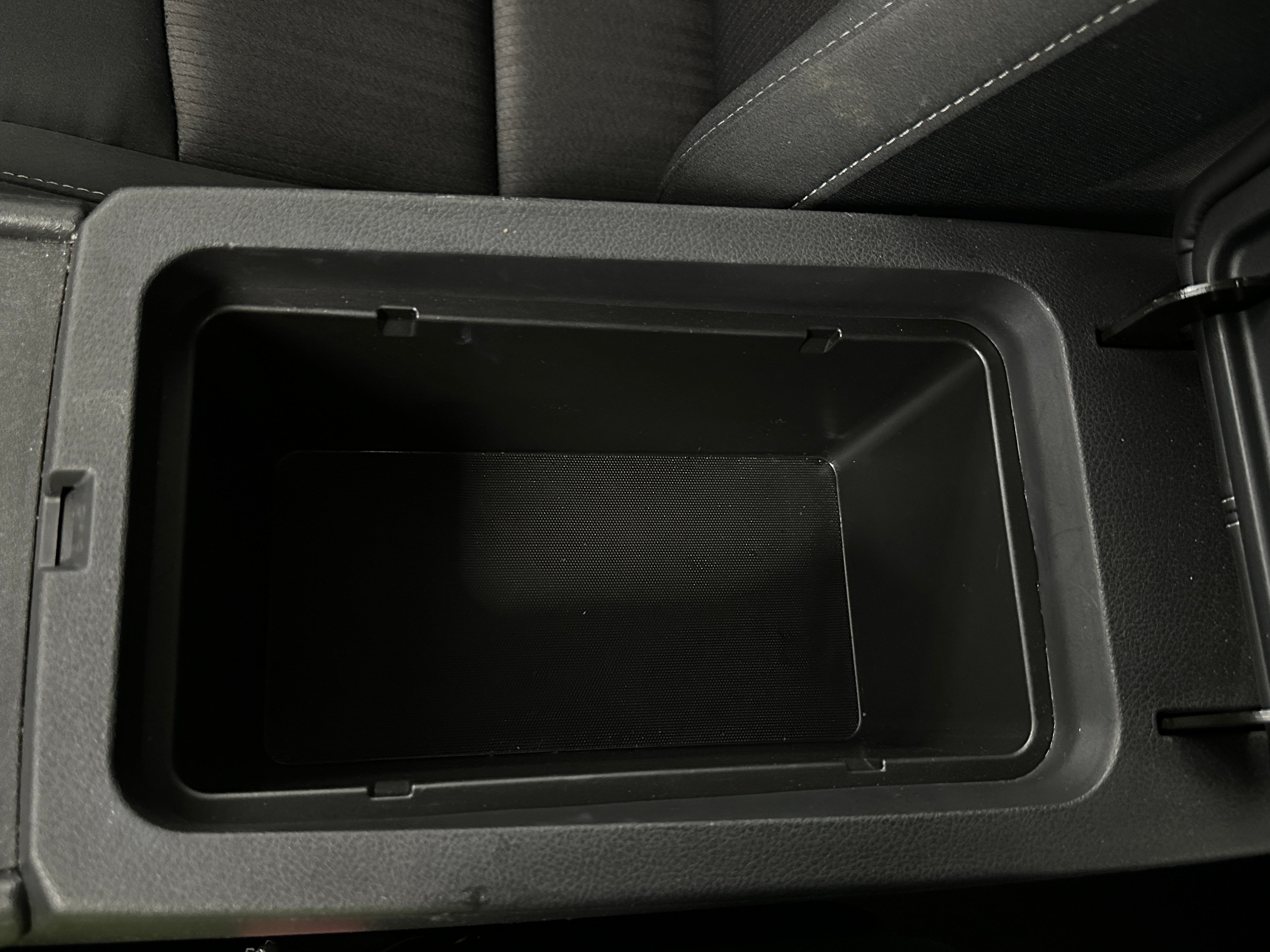 2025 Nissan Altima SV - Photo 14