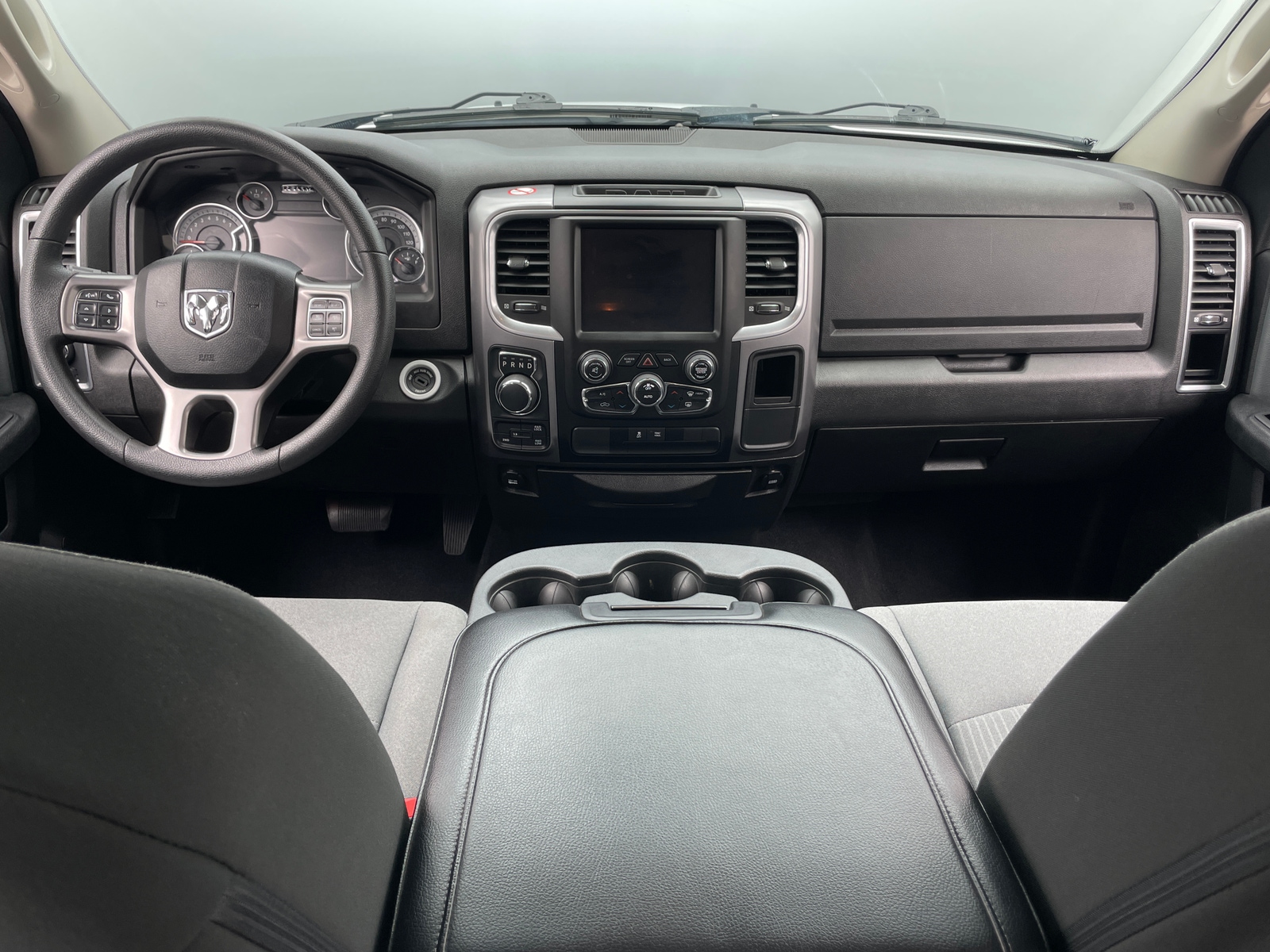 Thumbnail: 2023 RAM 1500 Classic - 3