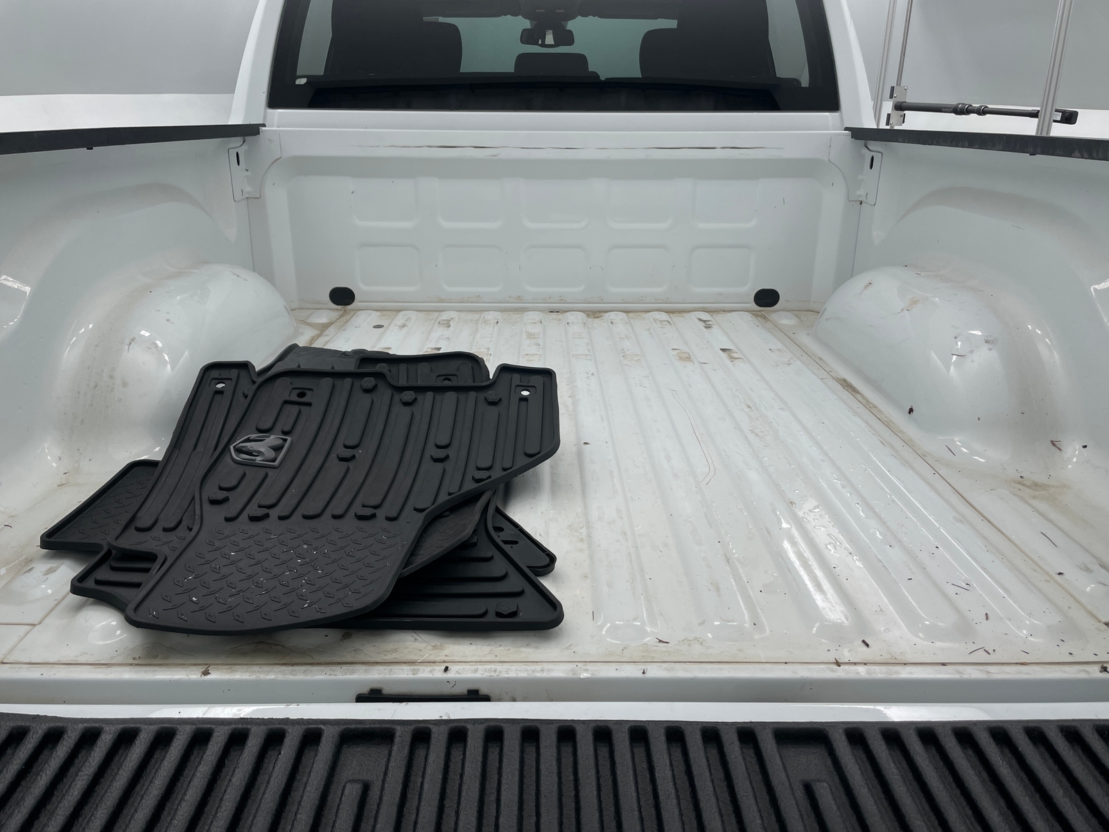 Thumbnail: 2023 RAM 1500 Classic - 7