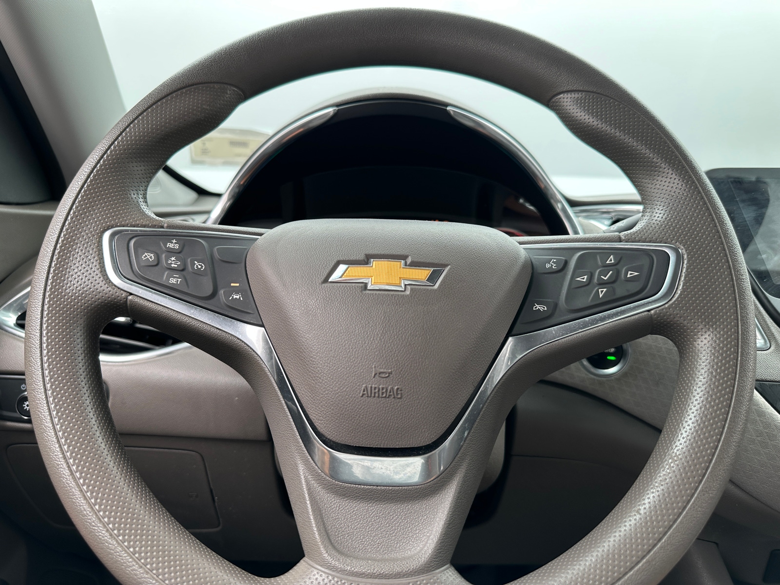 Thumbnail: 2019 Chevrolet Malibu - 5