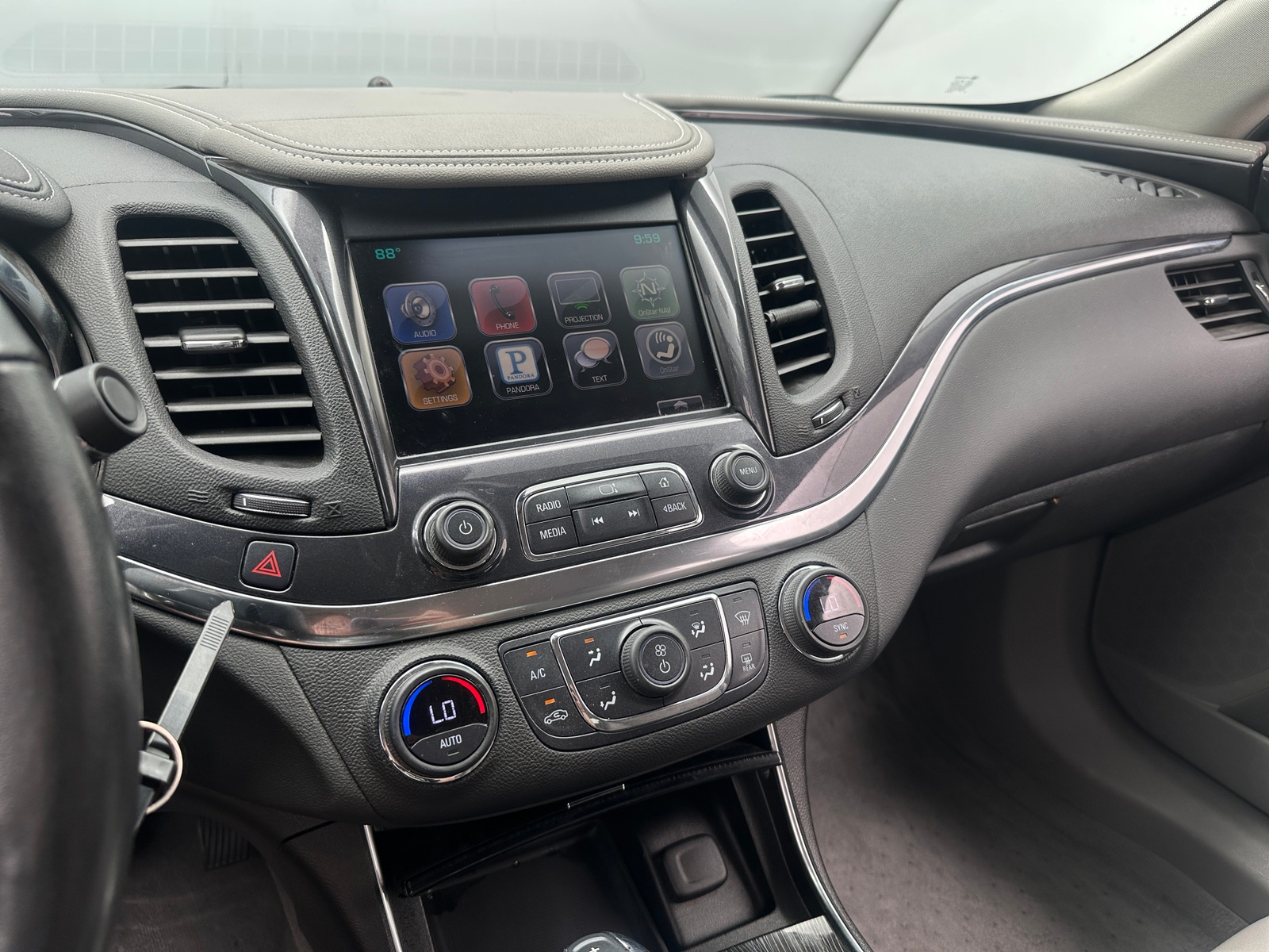 Thumbnail: 2016 Chevrolet Impala - 3