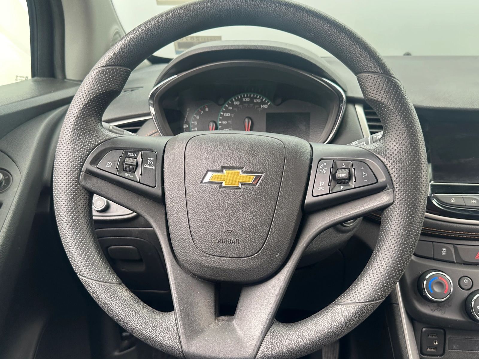 Thumbnail: 2020 Chevrolet Trax - 5