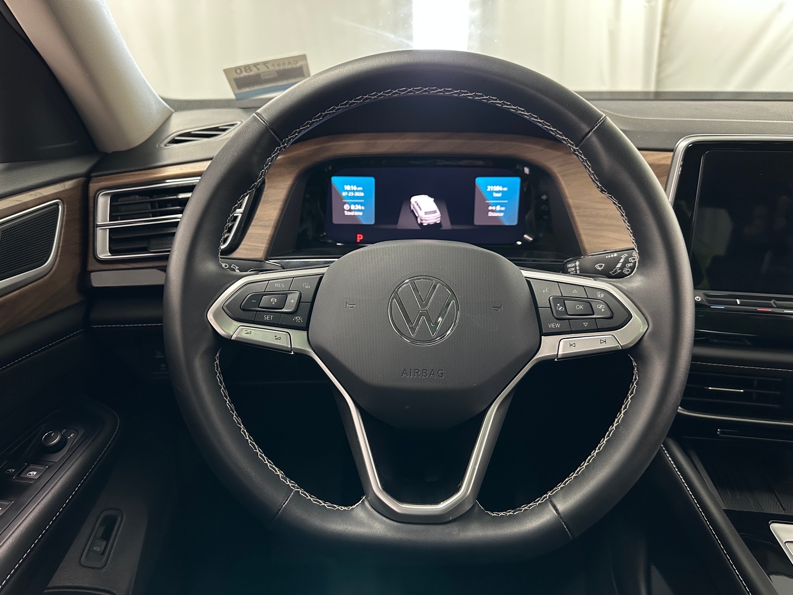 Thumbnail: 2026 Volkswagen Atlas - 4