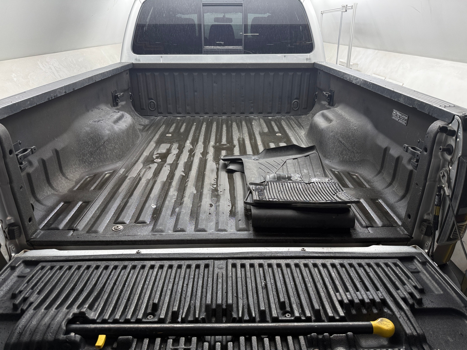 Thumbnail: 2016 Ford Econoline - 6