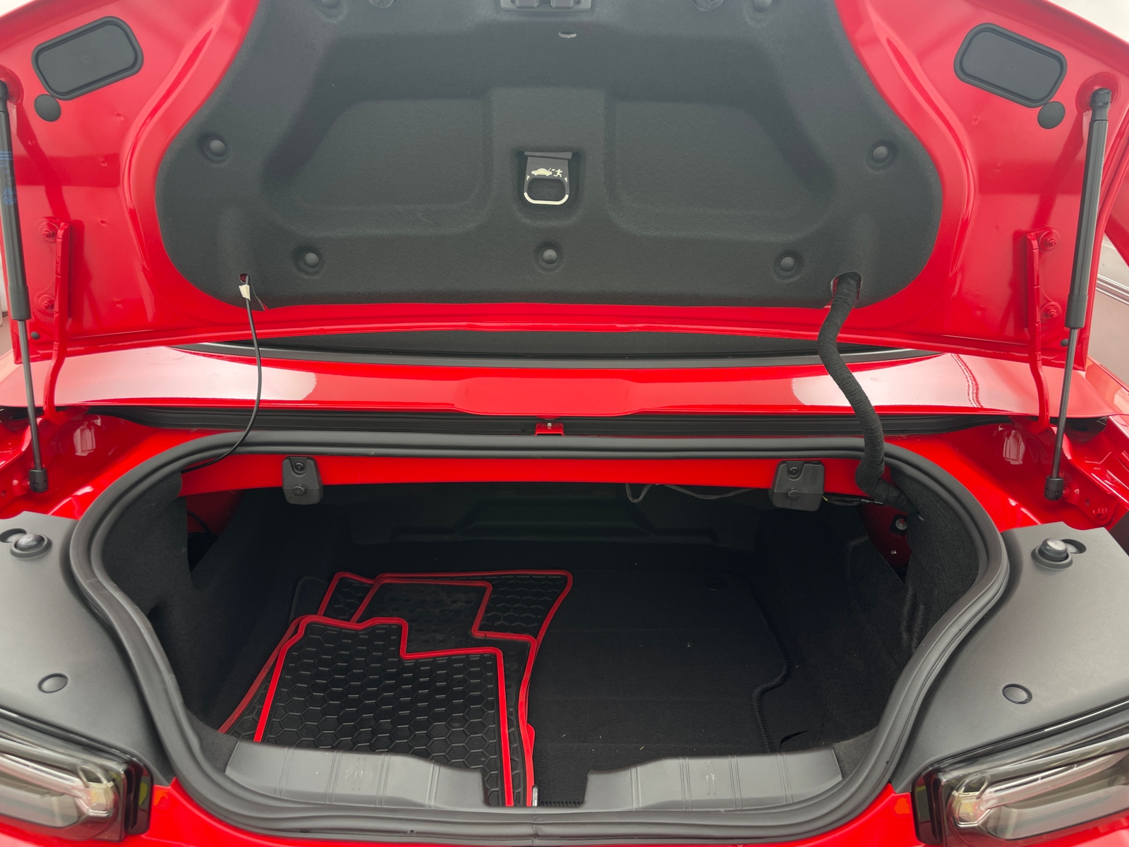 Thumbnail: 2019 Chevrolet Camaro - 7