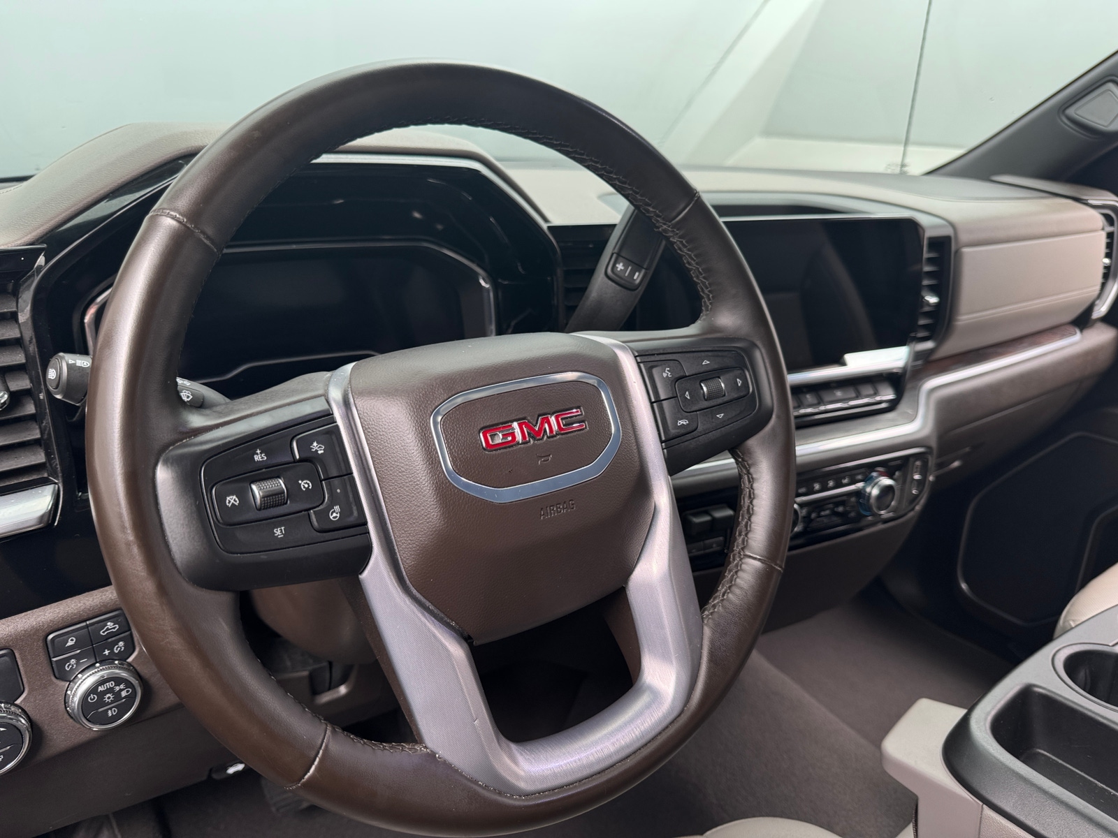 Thumbnail: 2025 GMC Sierra 1500 - 4