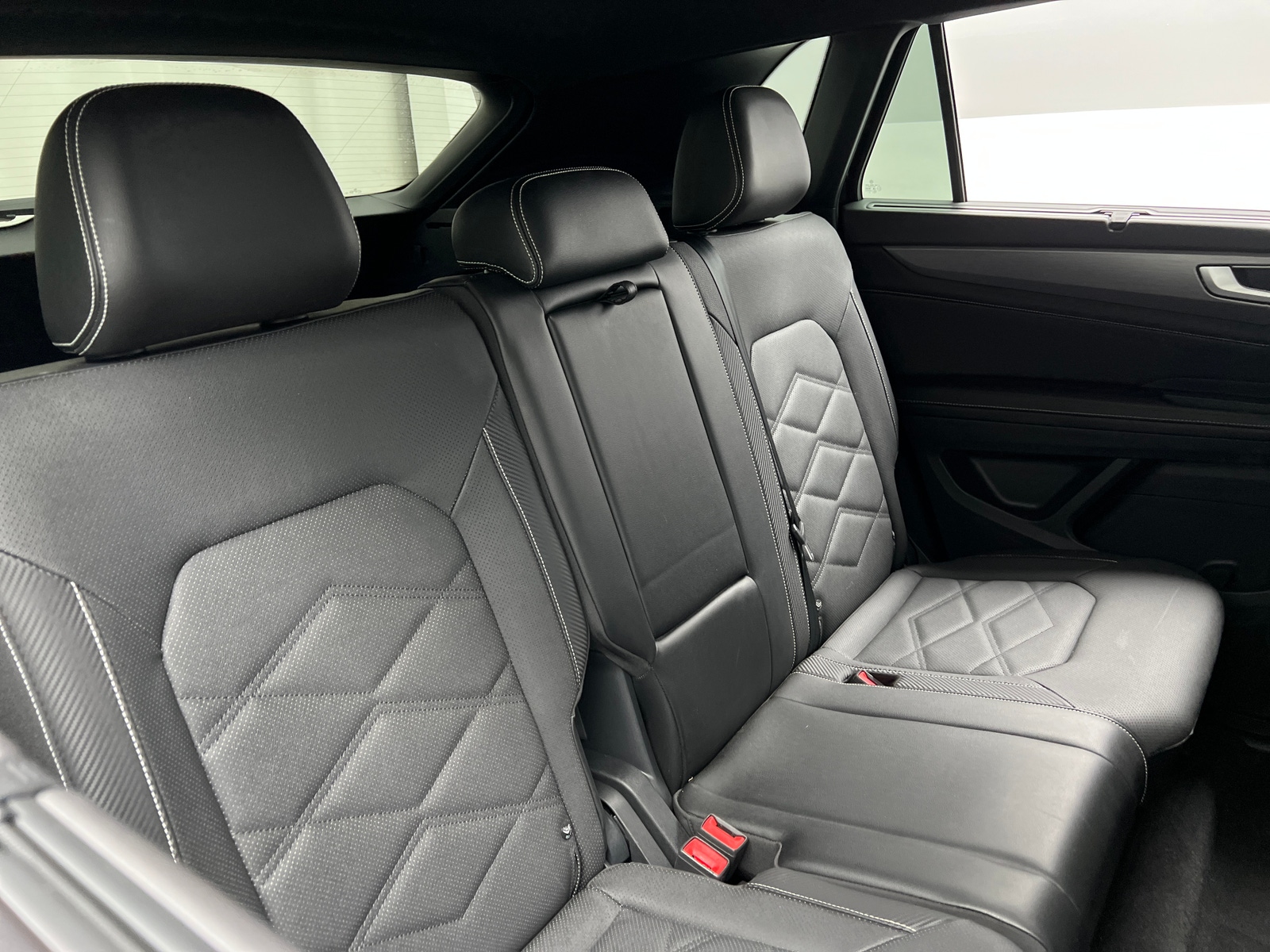 Thumbnail: 2024 Volkswagen Atlas - 5