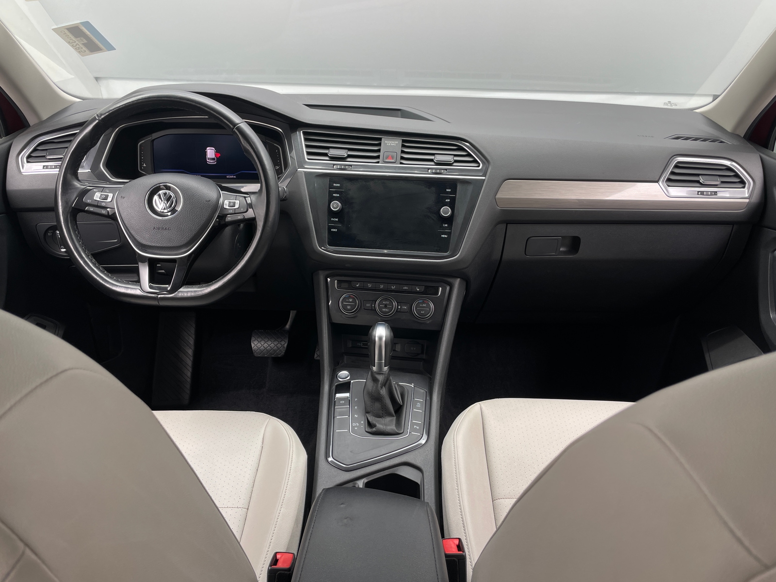 Thumbnail: 2019 Volkswagen Tiguan - 3