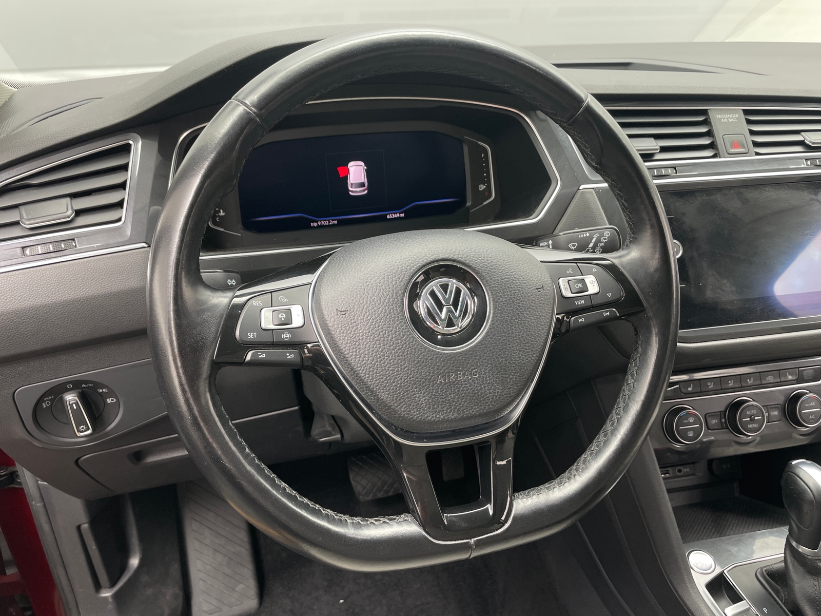 Thumbnail: 2019 Volkswagen Tiguan - 5