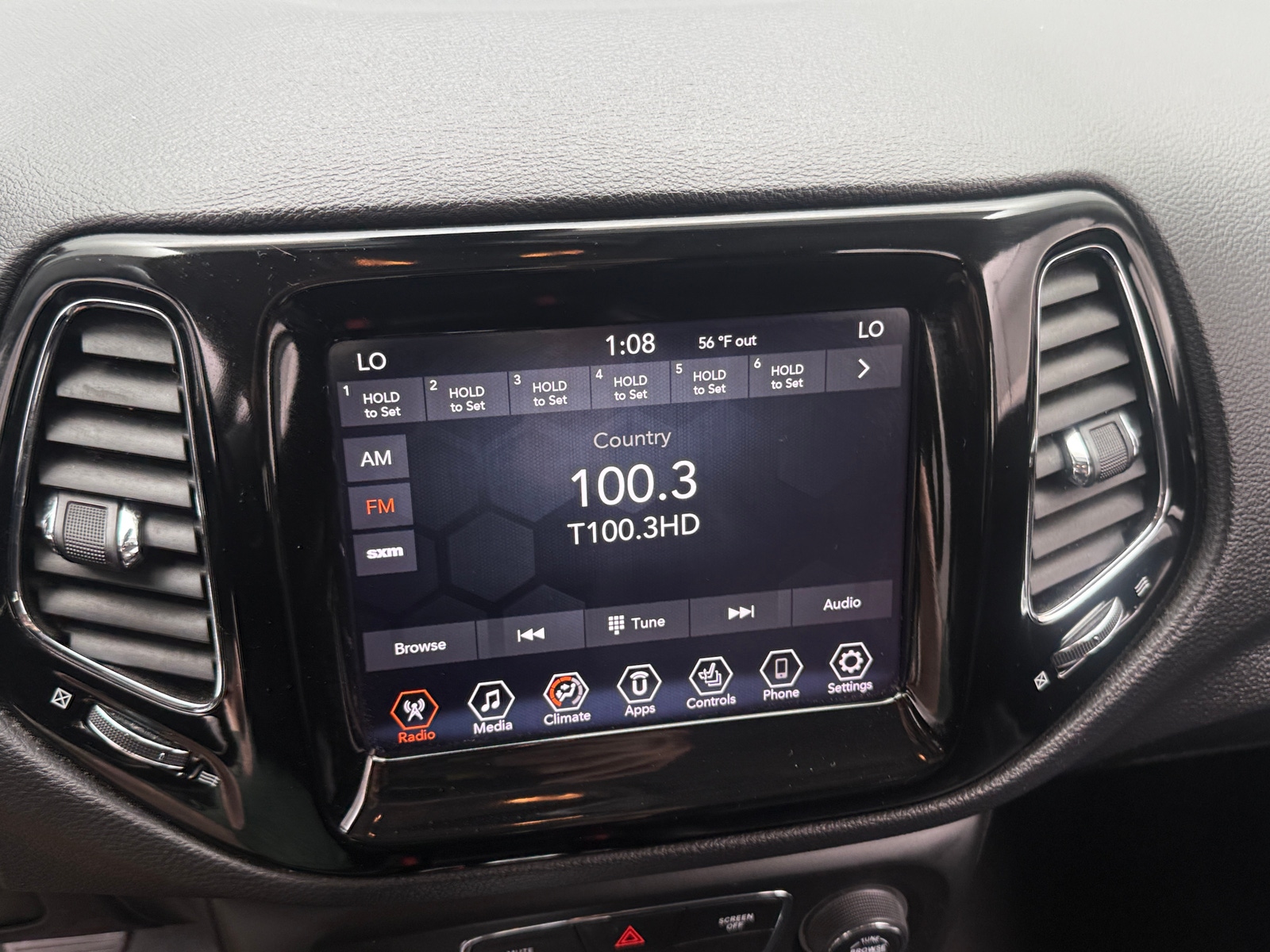 Thumbnail: 2020 Jeep Compass - 3