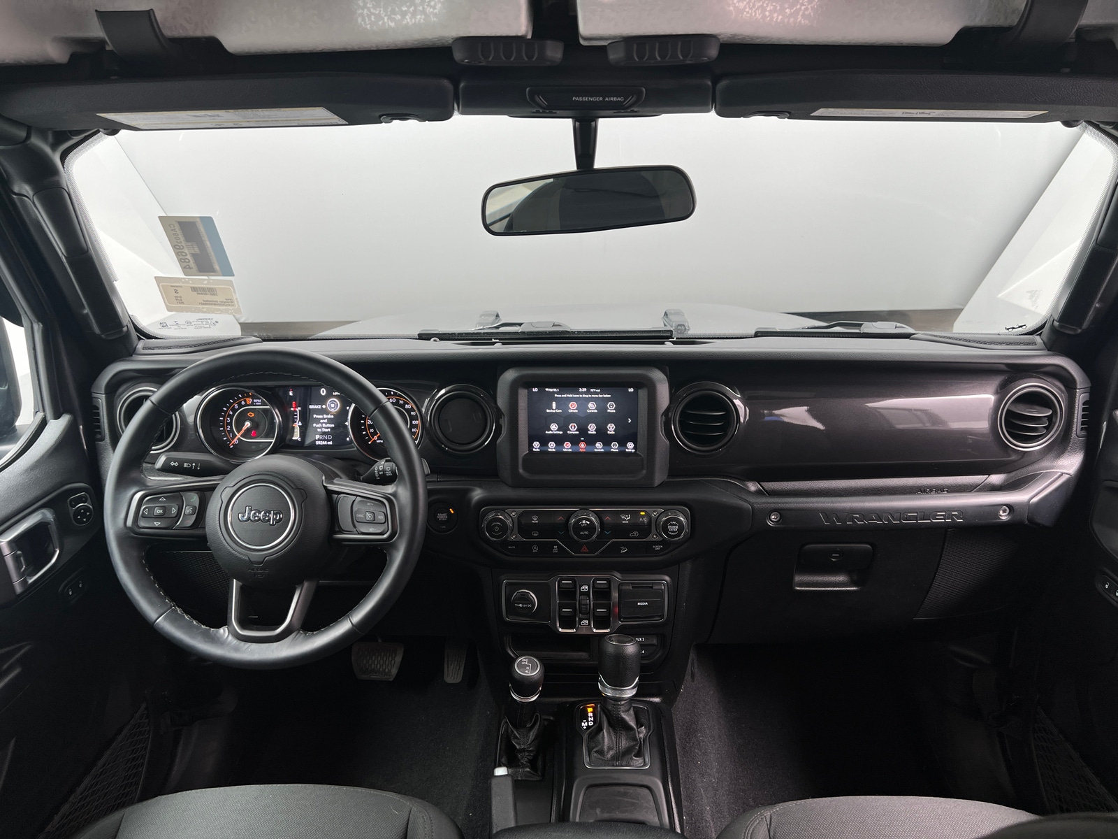Thumbnail: 2021 Jeep Wrangler - 3