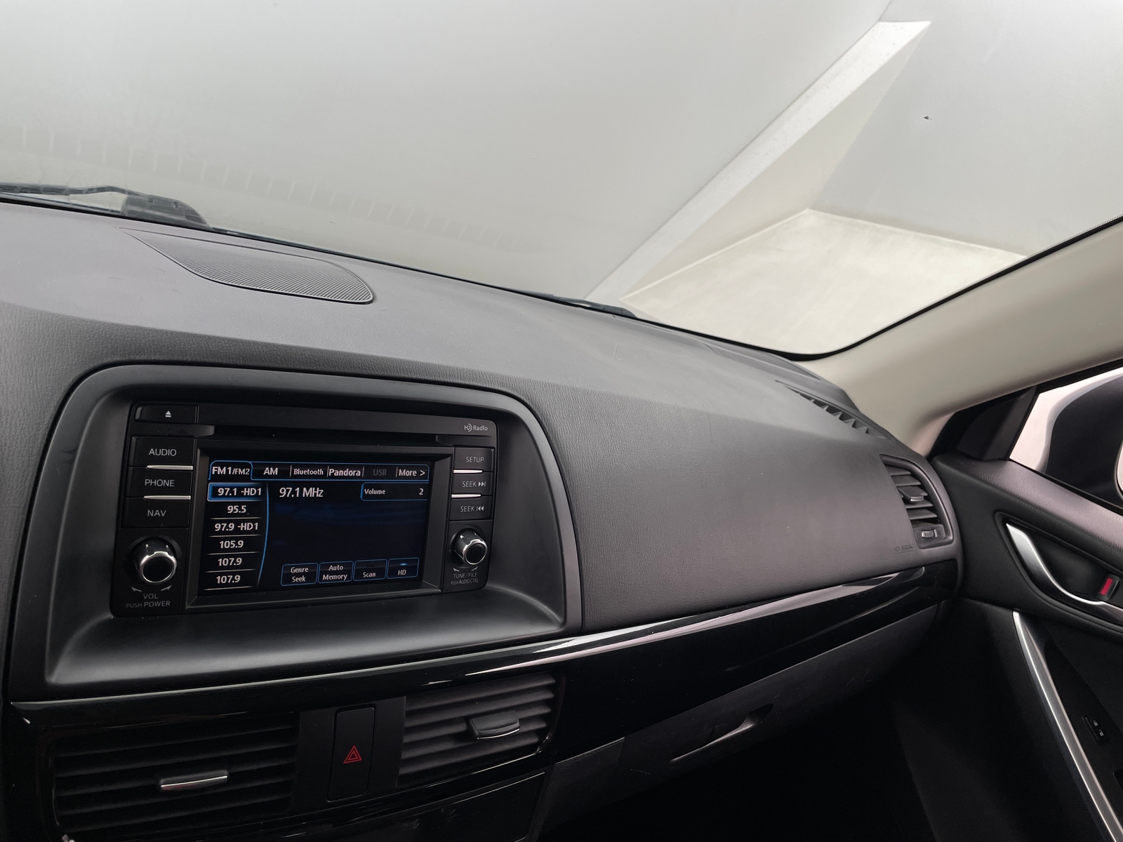 Thumbnail: 2015 Mazda CX-5 - 4