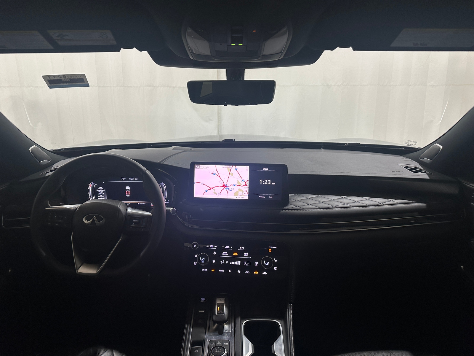 Thumbnail: 2022 INFINITI QX60 - 2