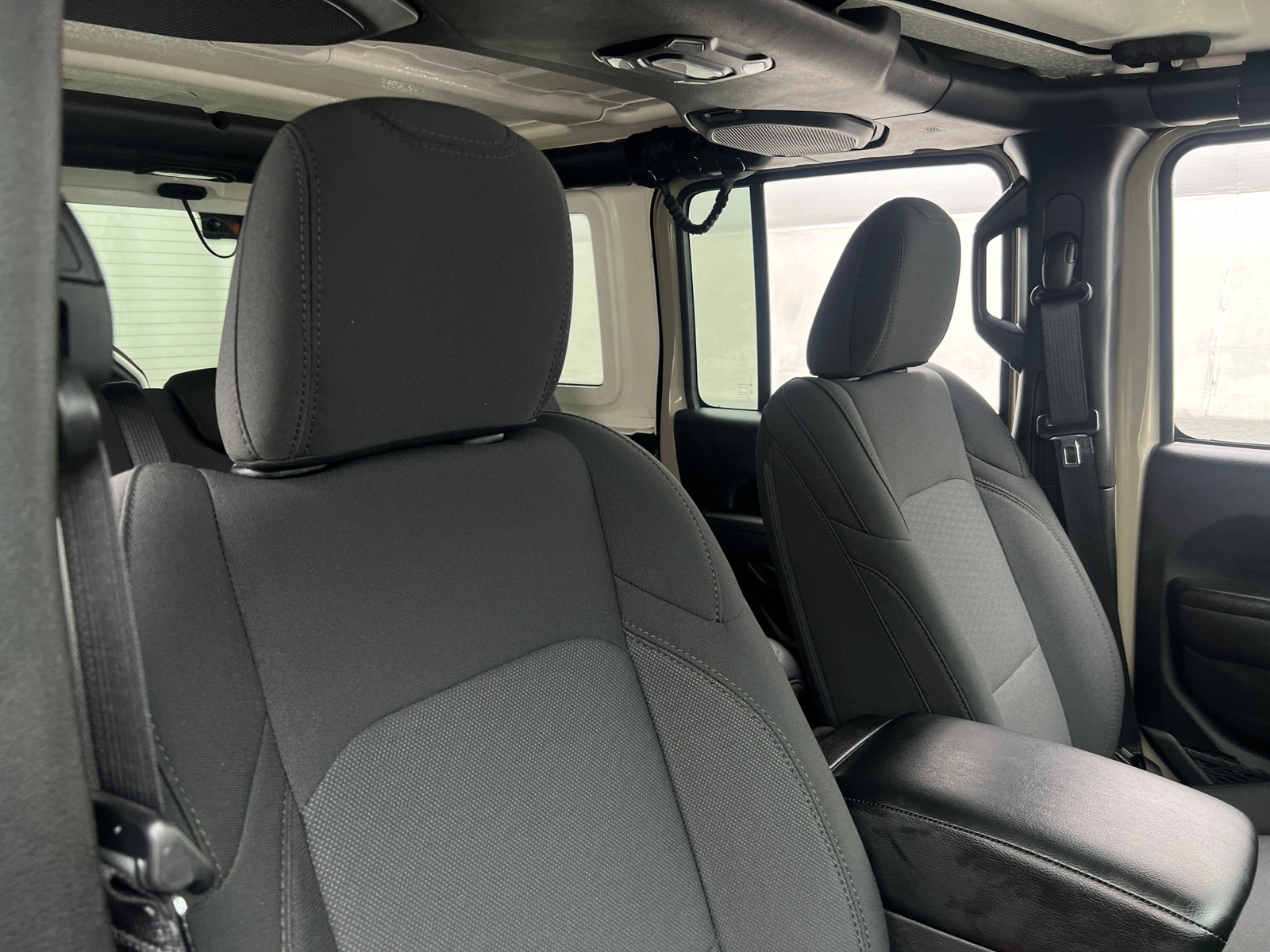 Thumbnail: 2022 Jeep Wrangler - 2