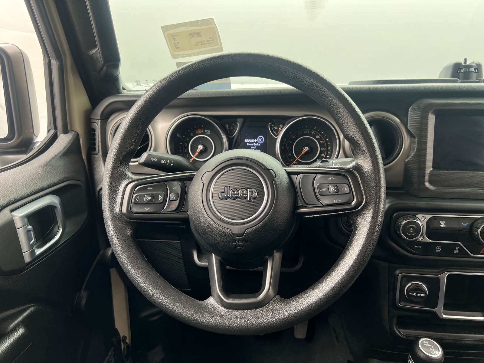 Thumbnail: 2022 Jeep Wrangler - 5