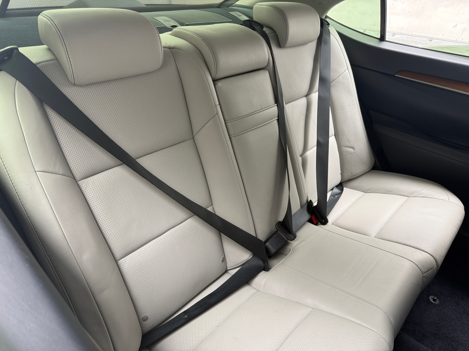 Thumbnail: 2013 Lexus ES - 5