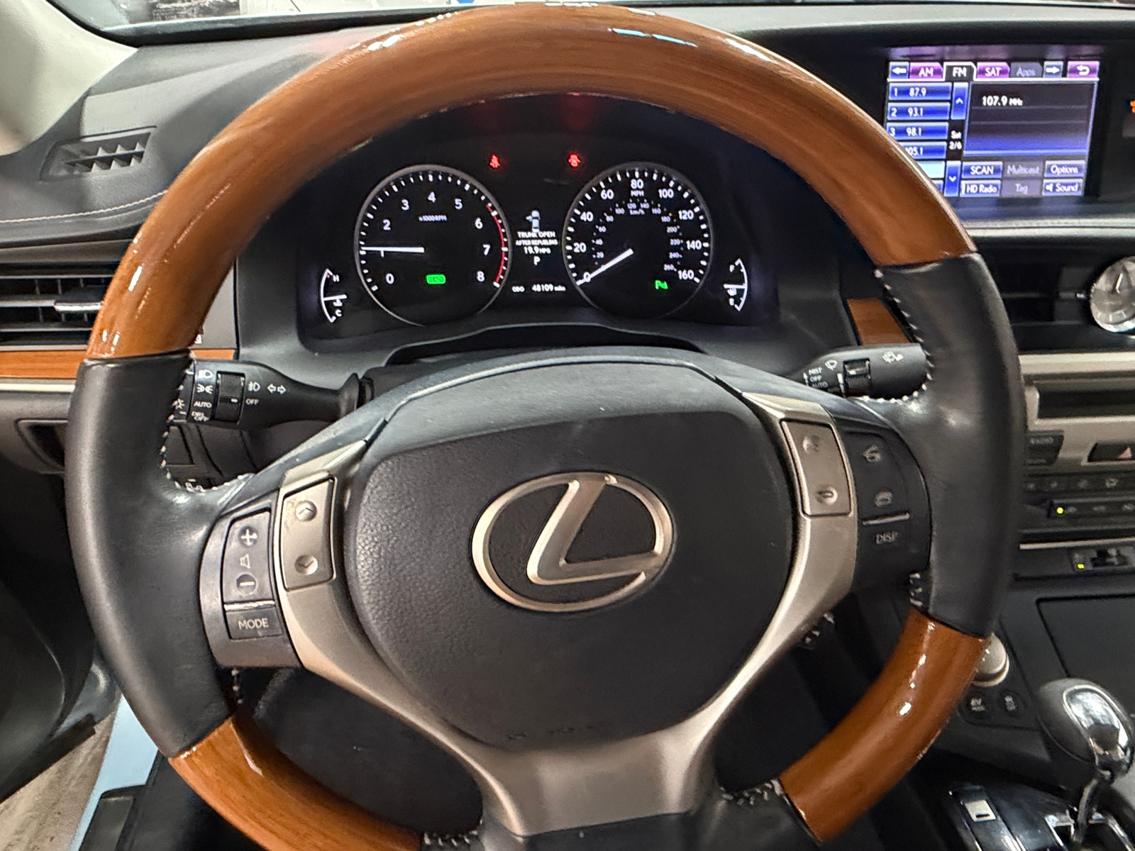 Thumbnail: 2013 Lexus ES - 4