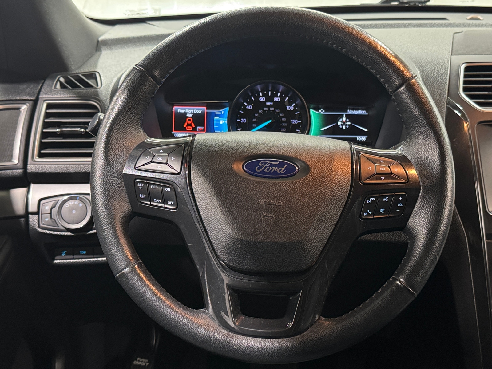 Thumbnail: 2018 Ford Explorer - 5