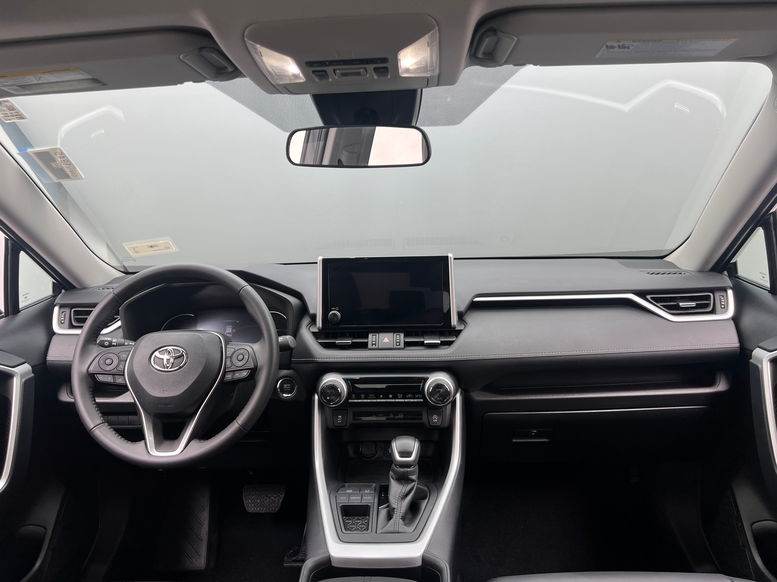 Thumbnail: 2024 Toyota RAV4 - 2