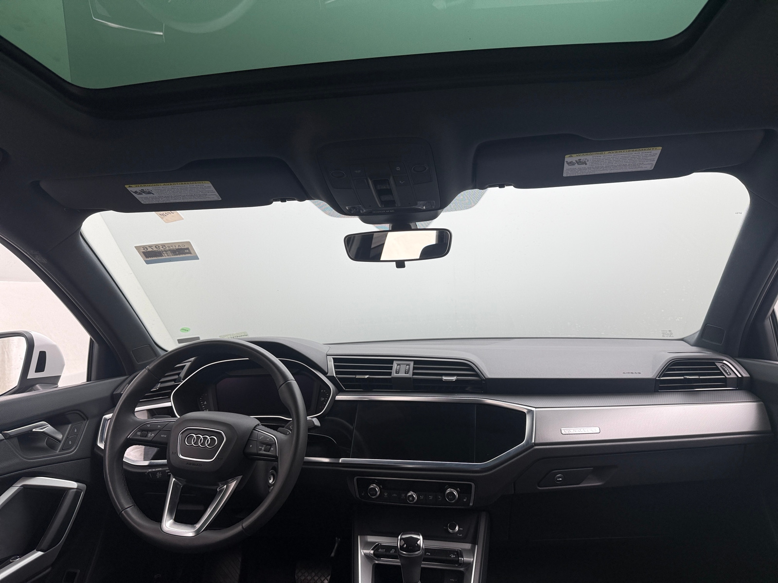 Thumbnail: 2025 Audi Q3 - 2