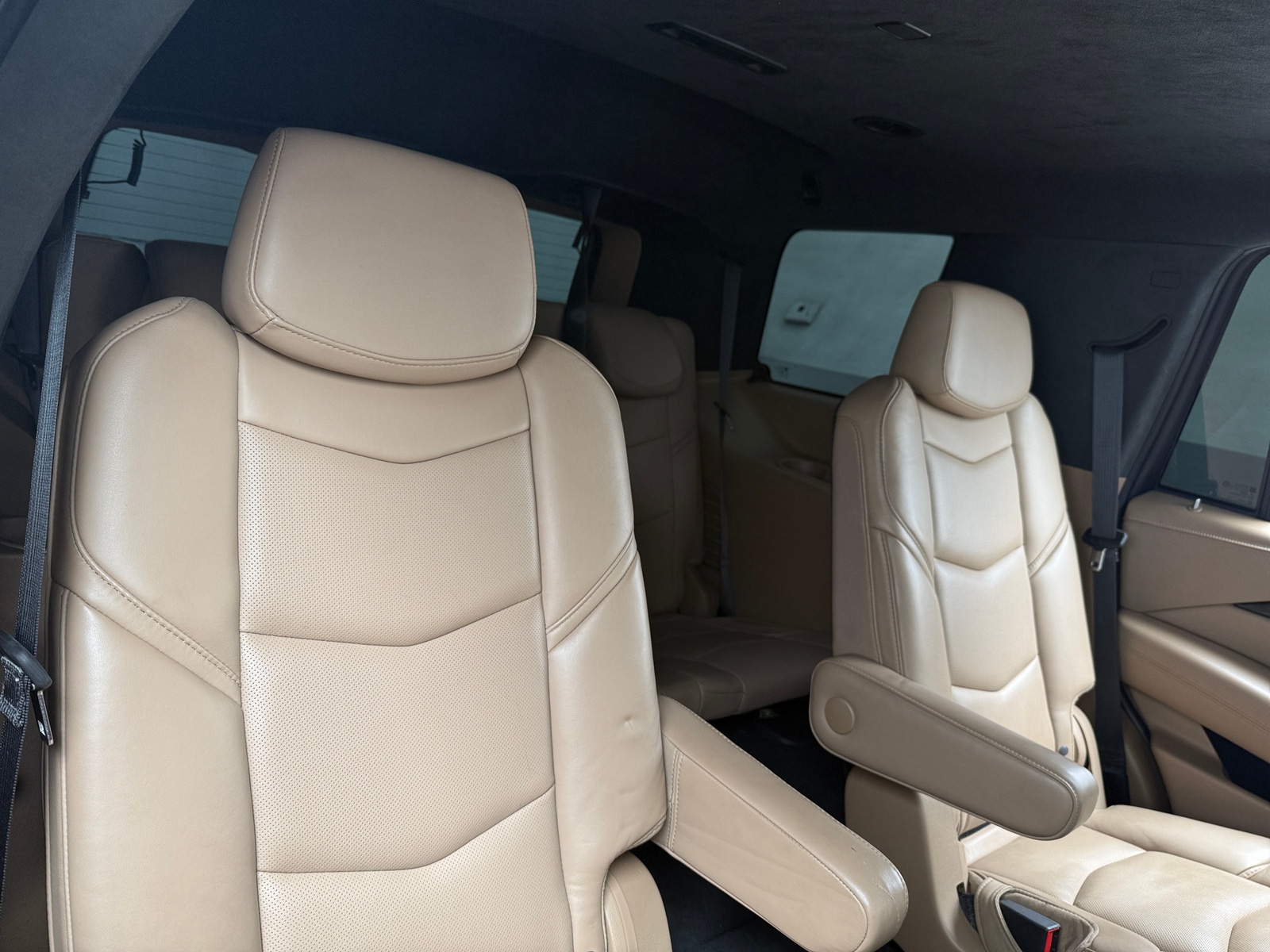 Thumbnail: 2020 Cadillac Escalade - 5