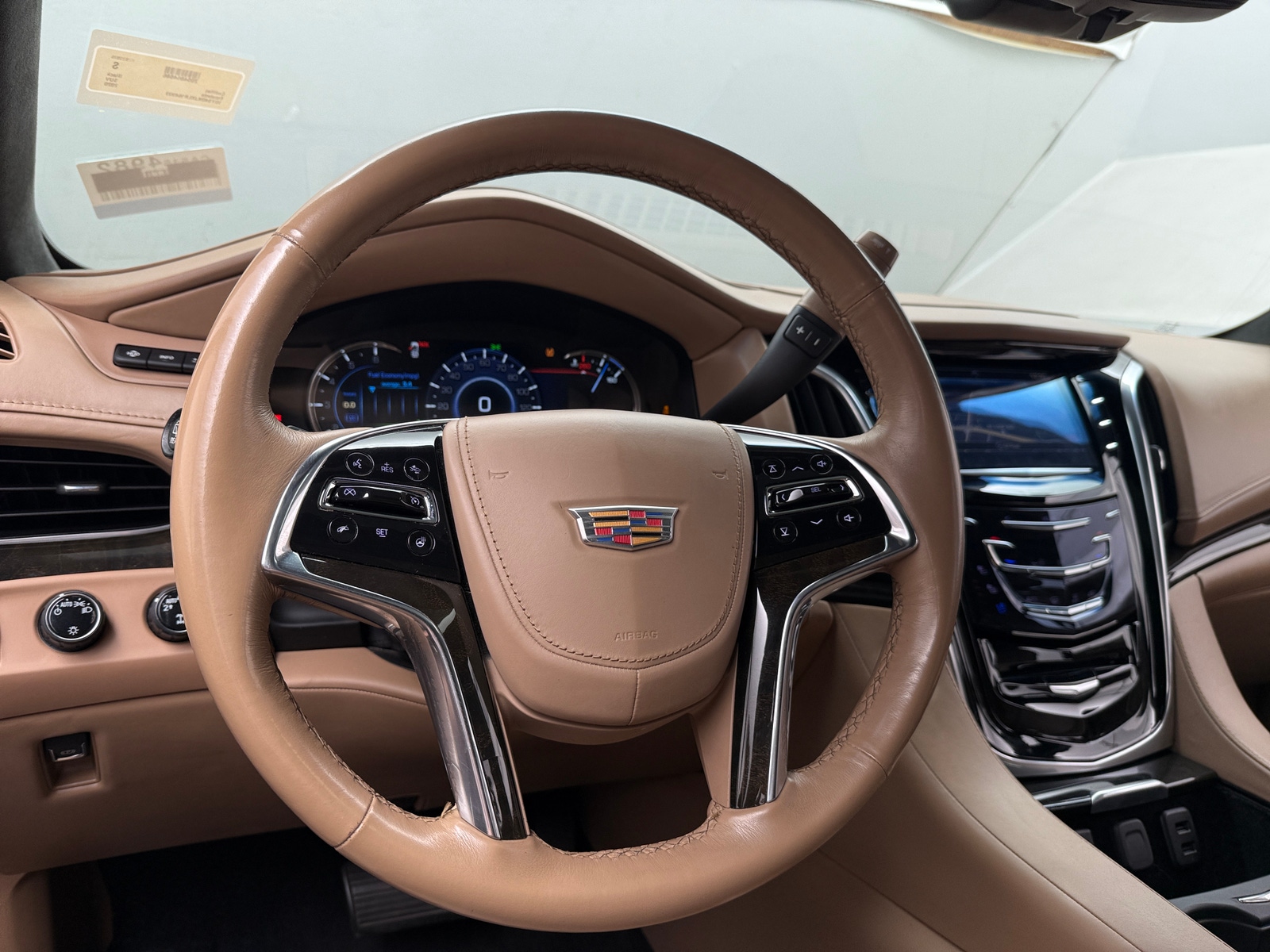 Thumbnail: 2020 Cadillac Escalade - 4