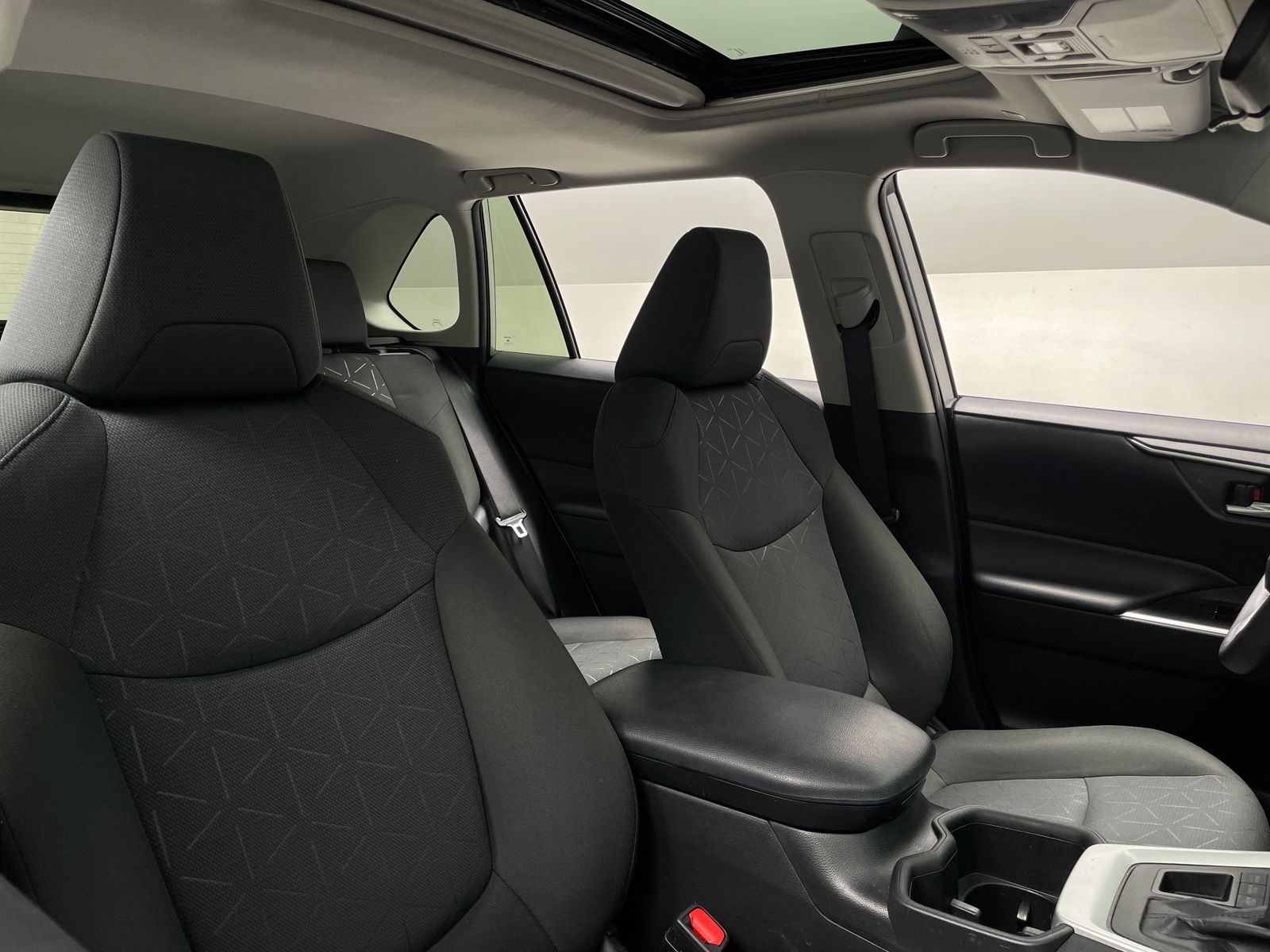 Thumbnail: 2024 Toyota RAV4 - 2