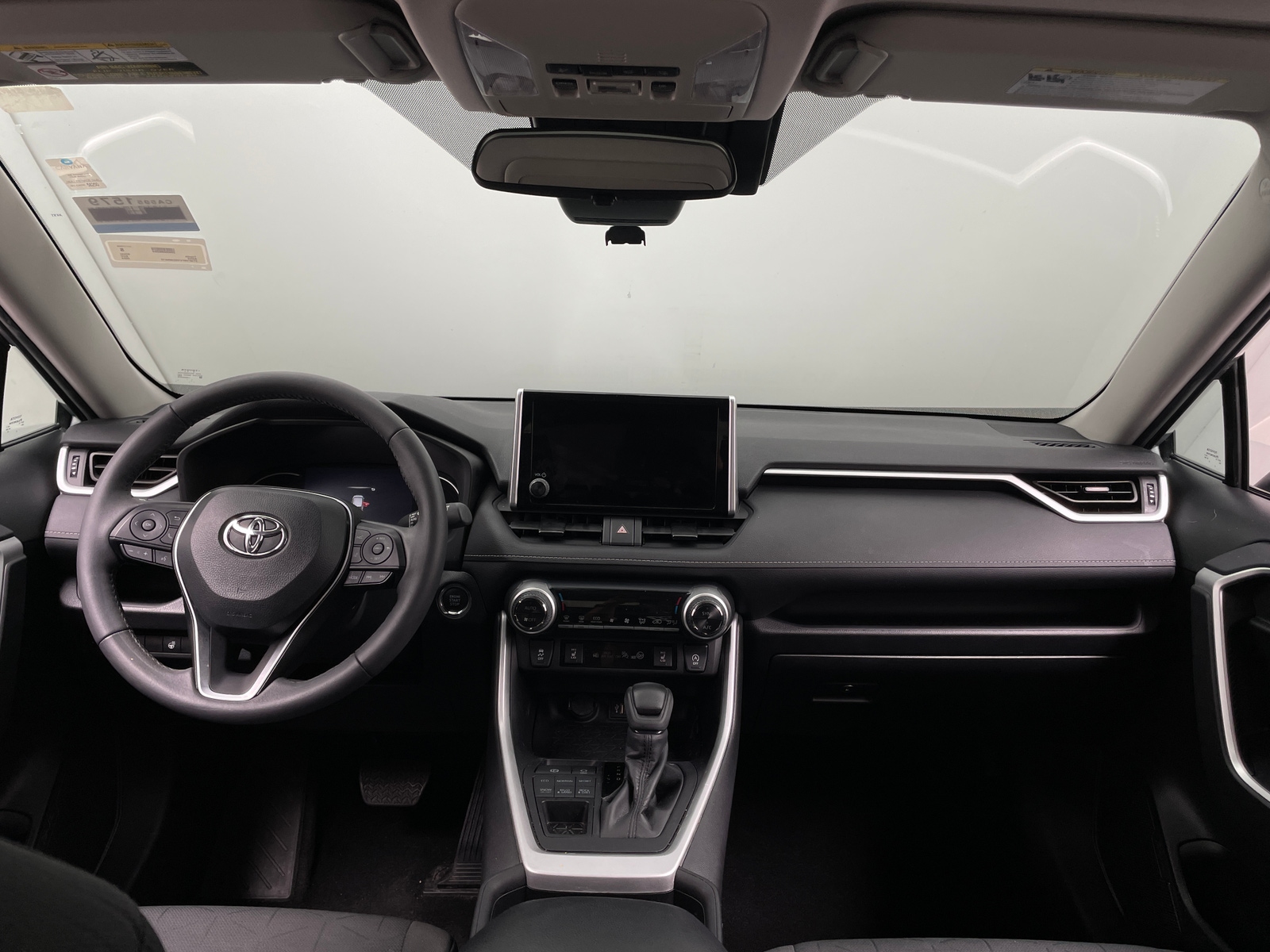 Thumbnail: 2024 Toyota RAV4 - 3