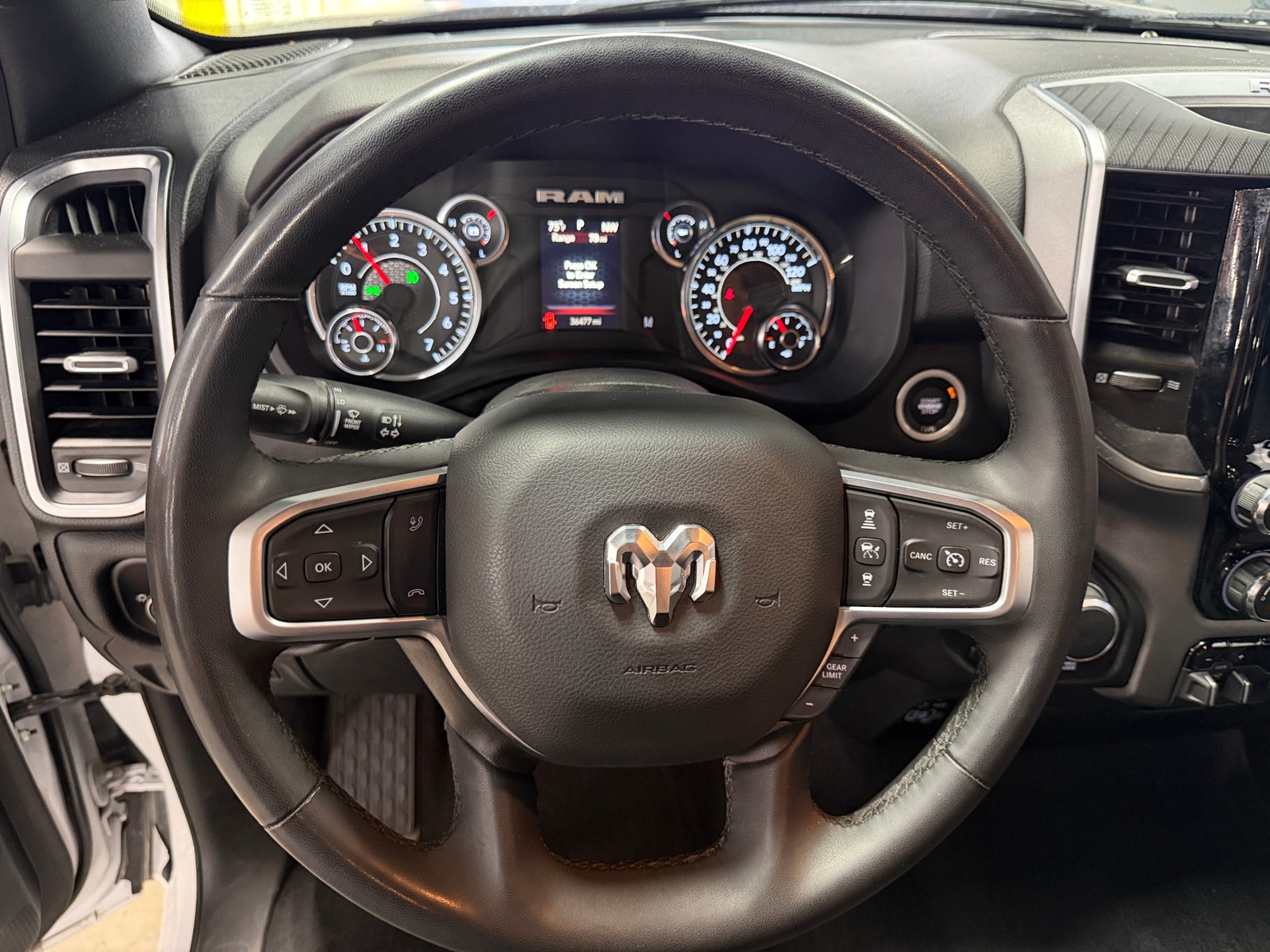 Thumbnail: 2025 RAM 1500 - 5