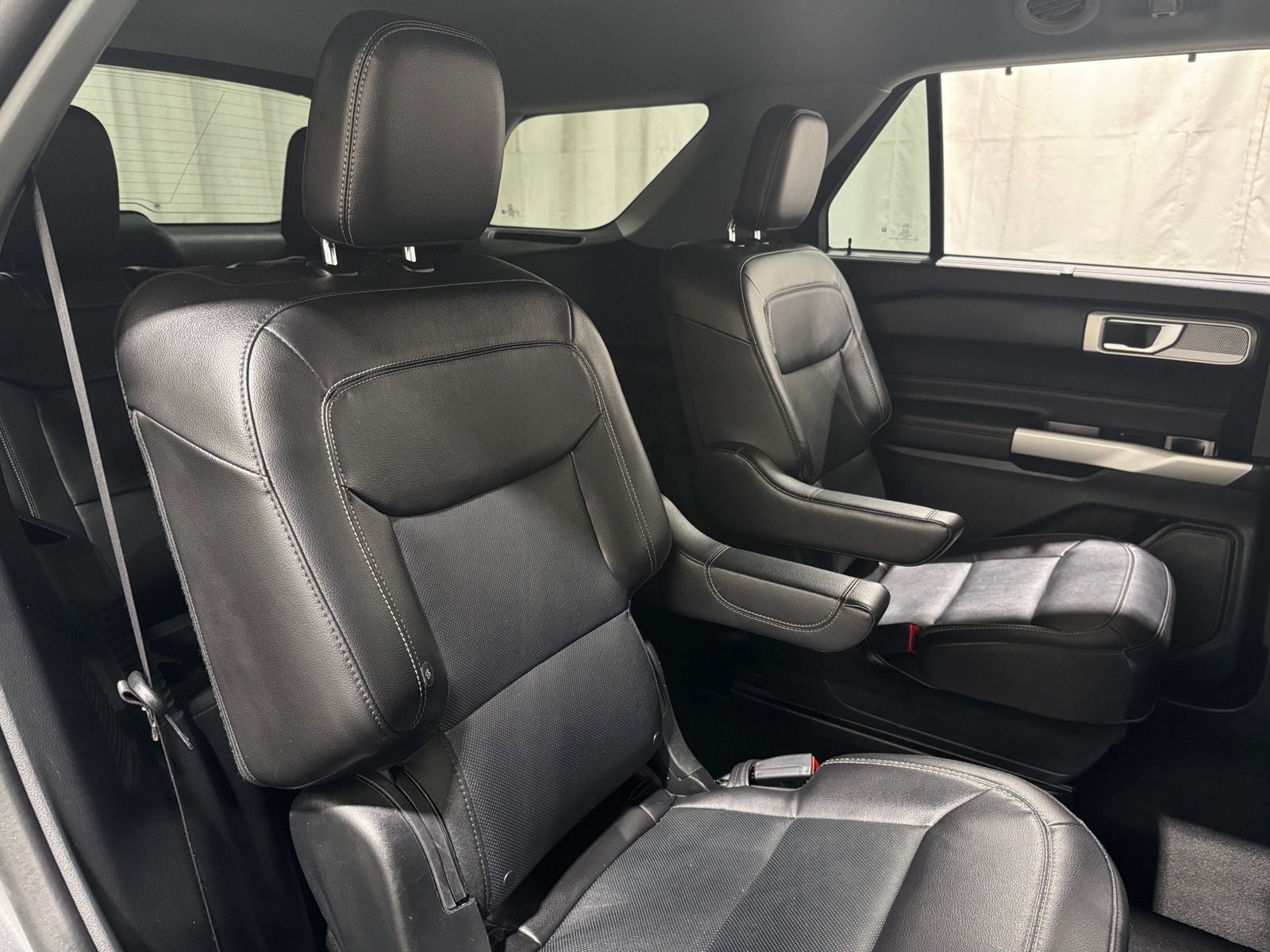 Thumbnail: 2023 Ford Explorer - 5