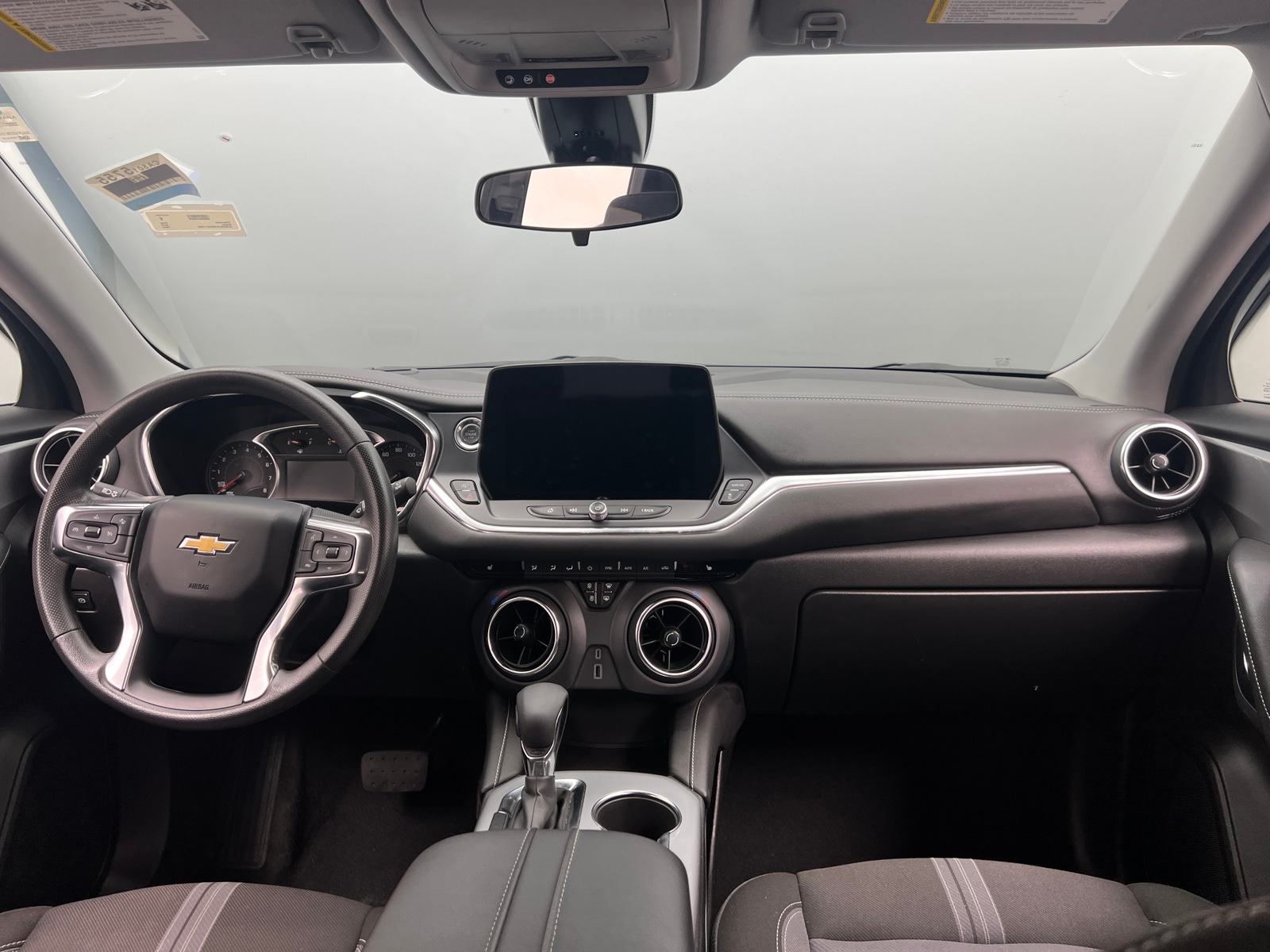 Thumbnail: 2025 Chevrolet Blazer - 3
