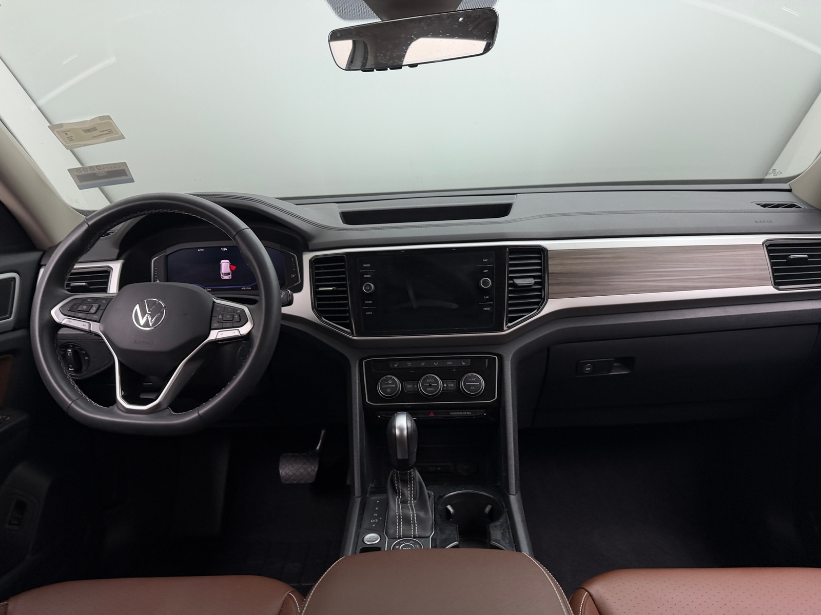 Thumbnail: 2022 Volkswagen Atlas - 2