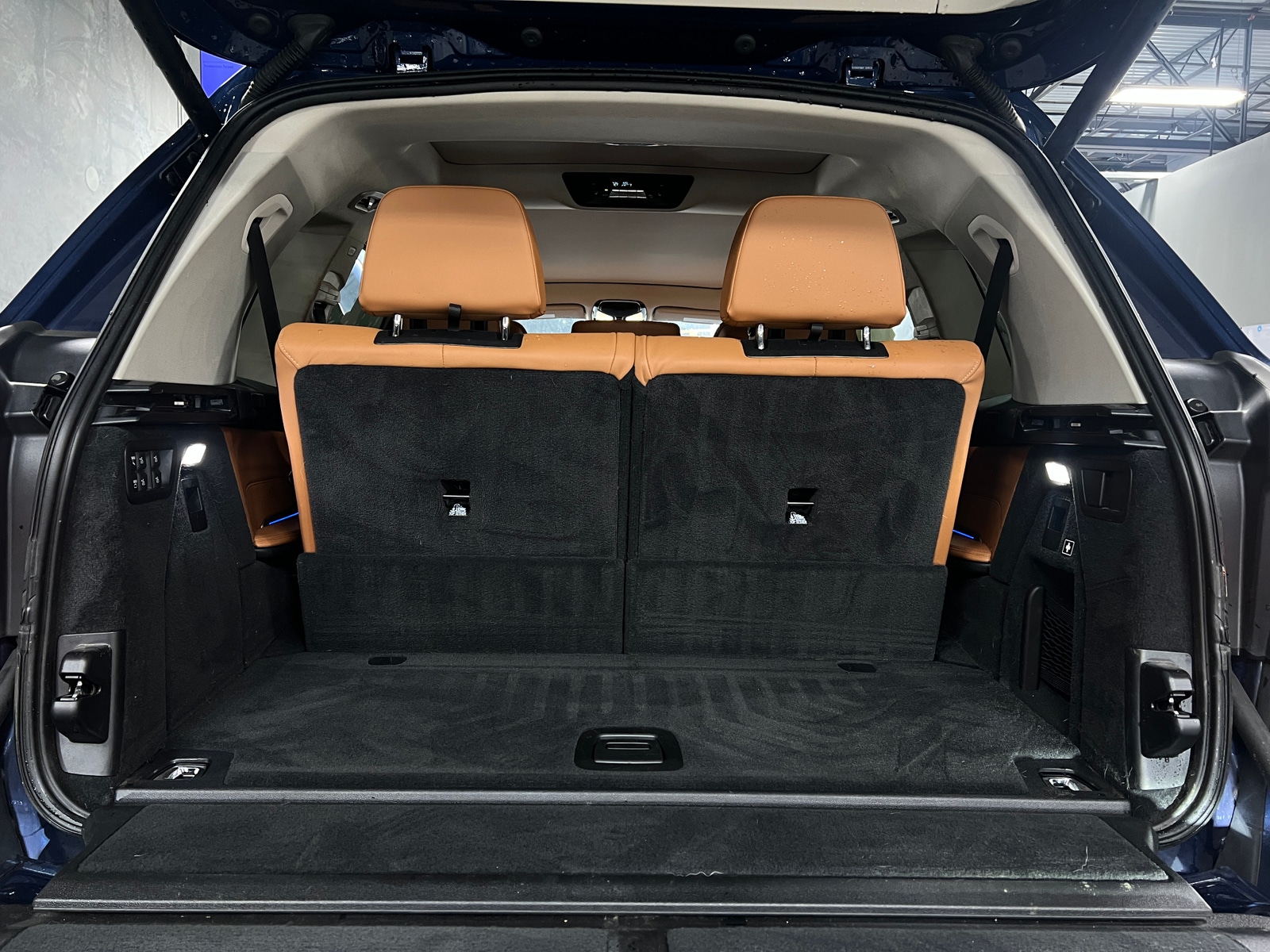 Thumbnail: 2022 BMW X7 - 6