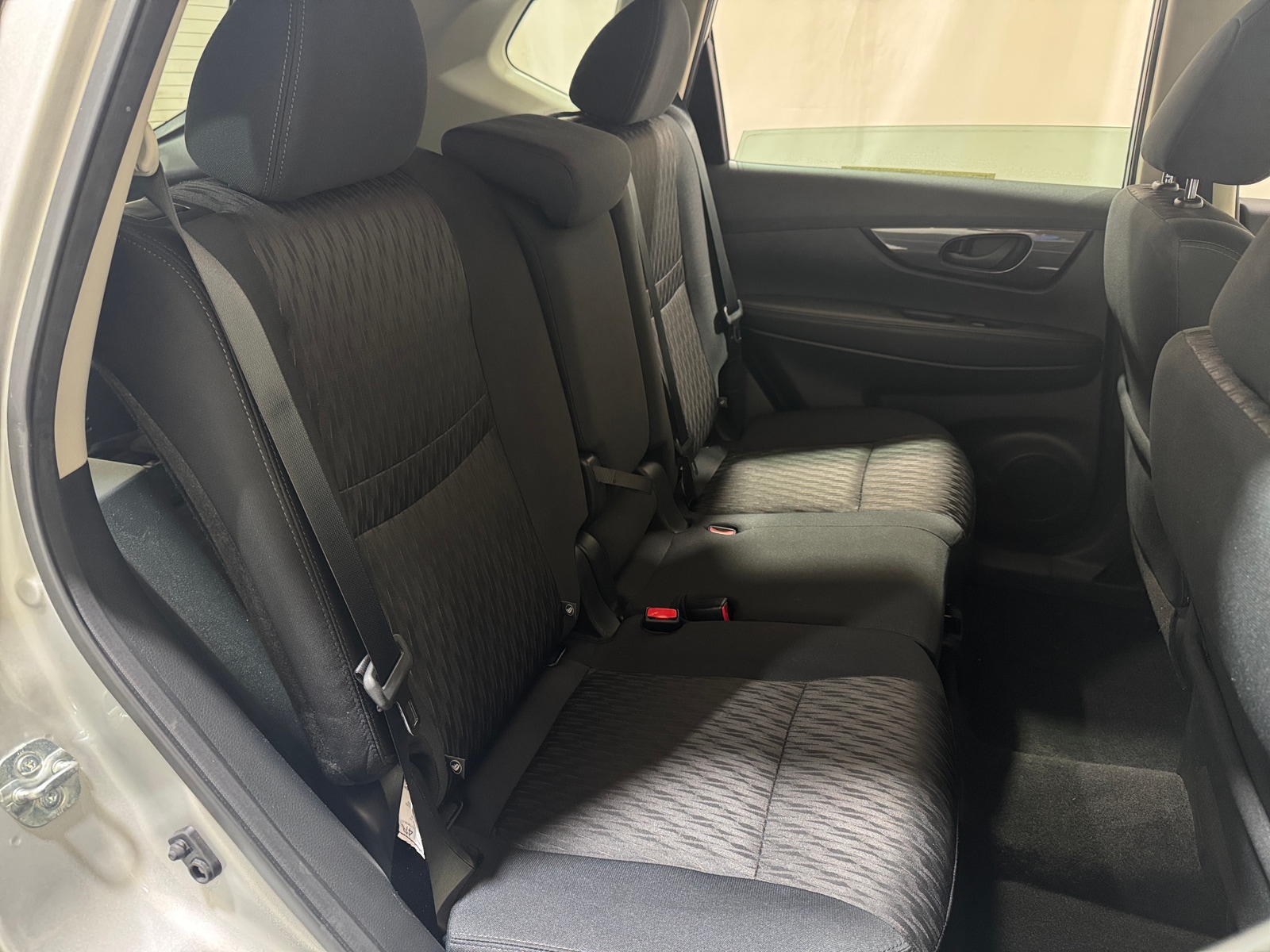 Thumbnail: 2019 Nissan Rogue - 6