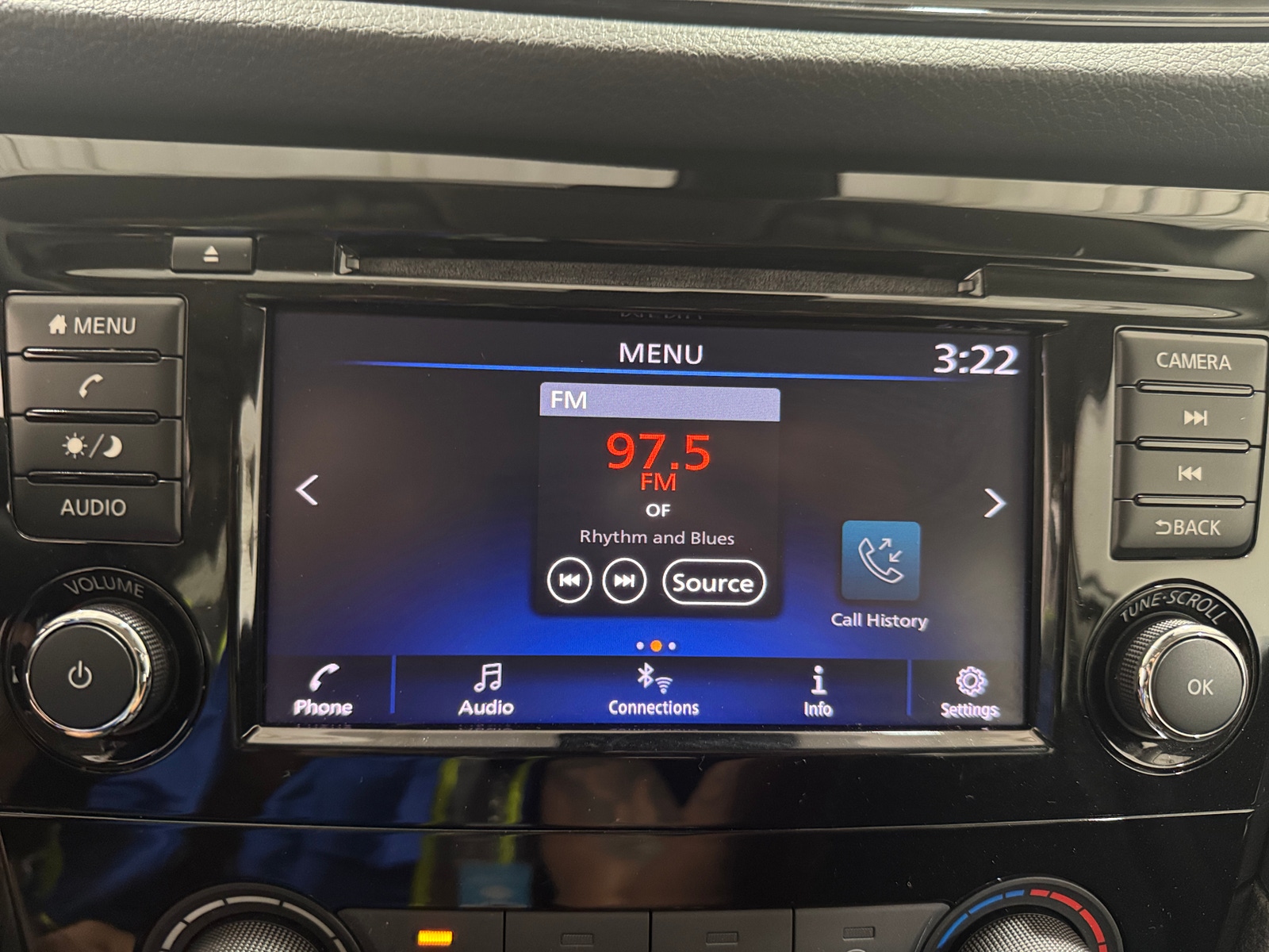 Thumbnail: 2019 Nissan Rogue - 4